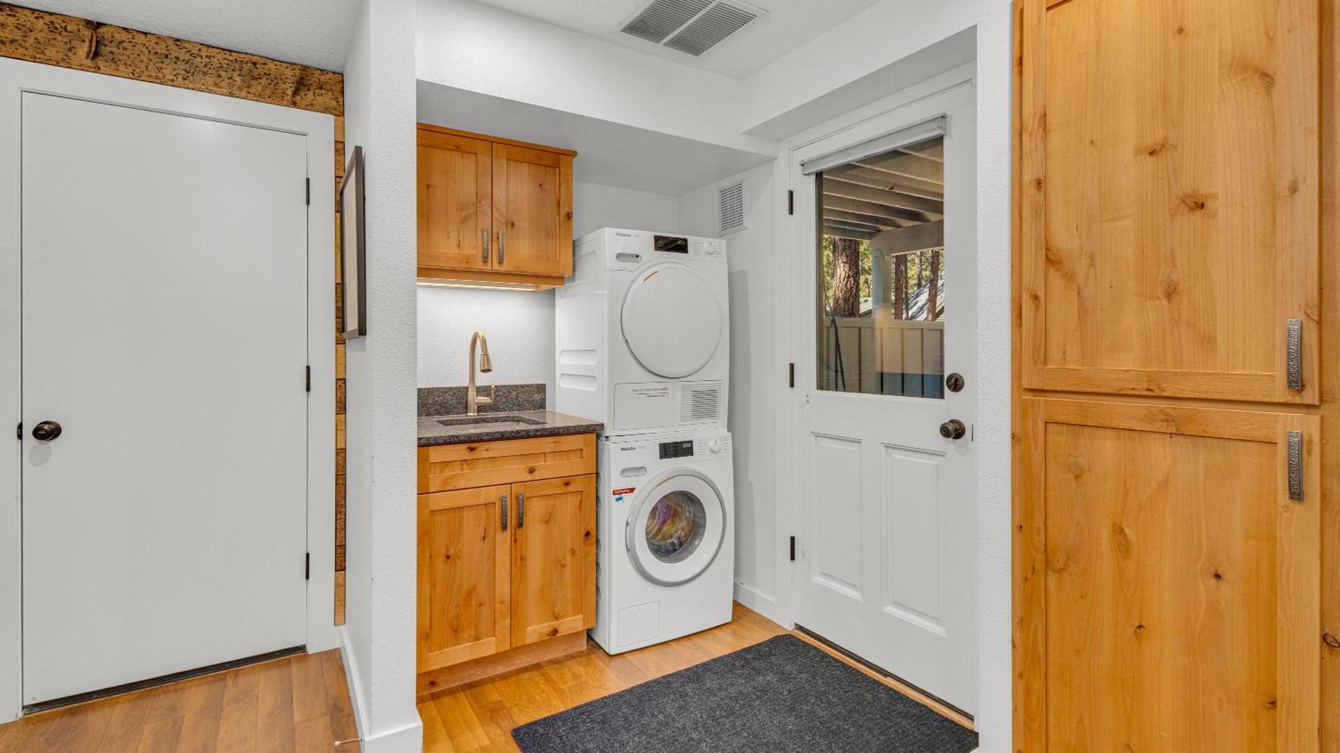 Diamond Peak - Unit 20