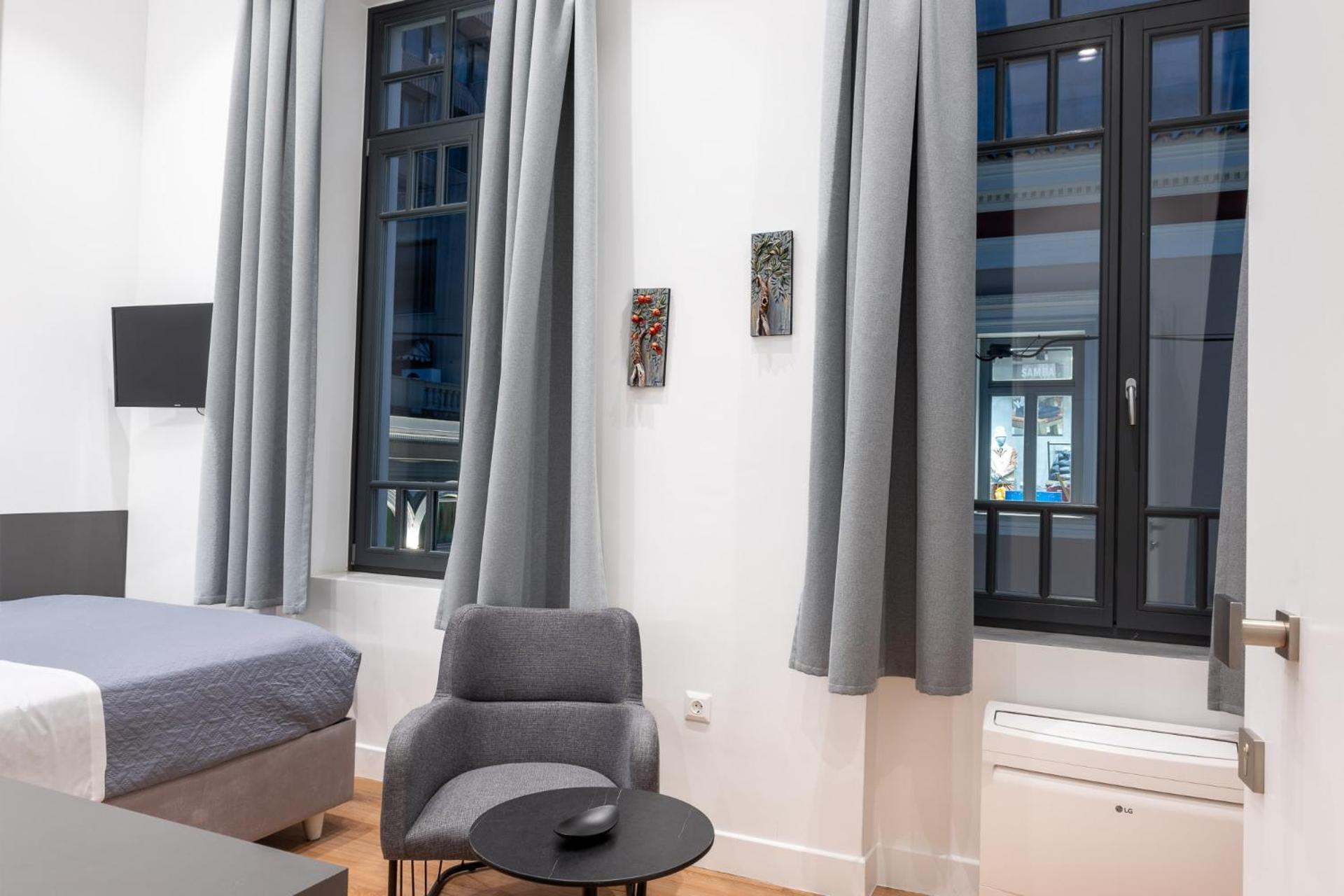 Athinaidos rooms Prime location