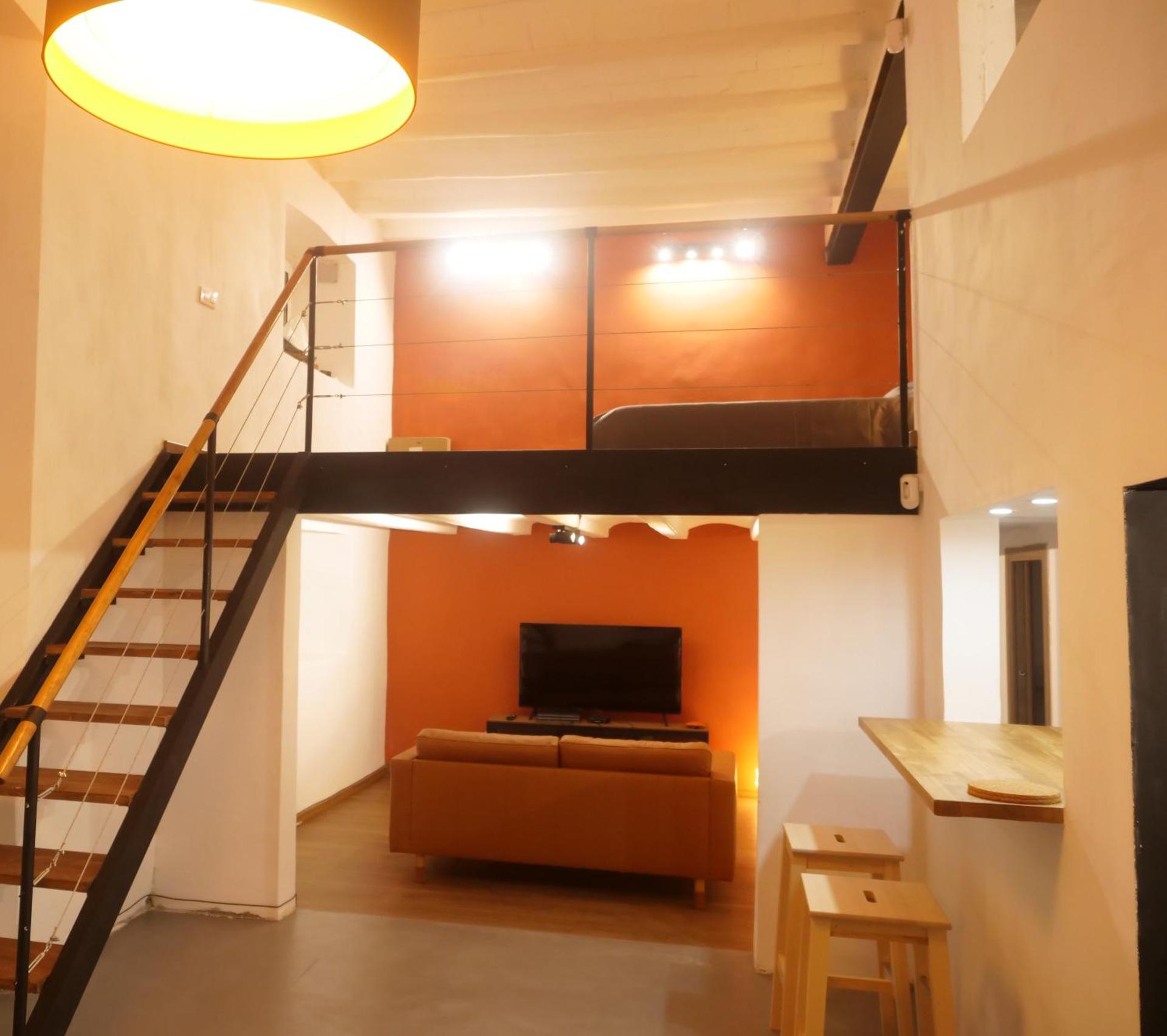 Communal lounge/ TV room