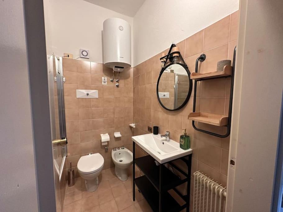 Casa Del Tramonto-Golden House