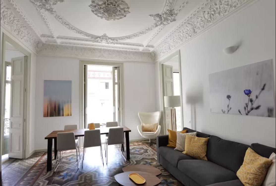 Casa Luxe Suites Barcelona