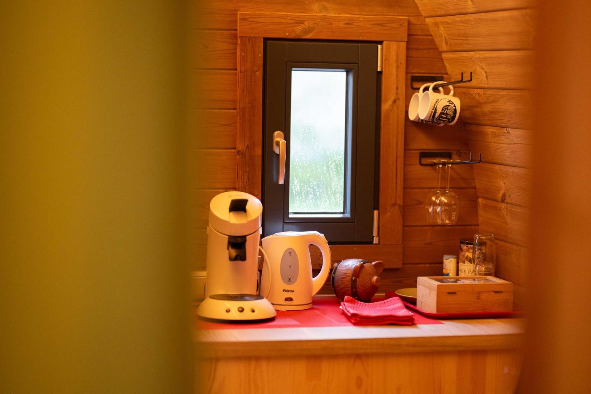 Coffee/tea facilities