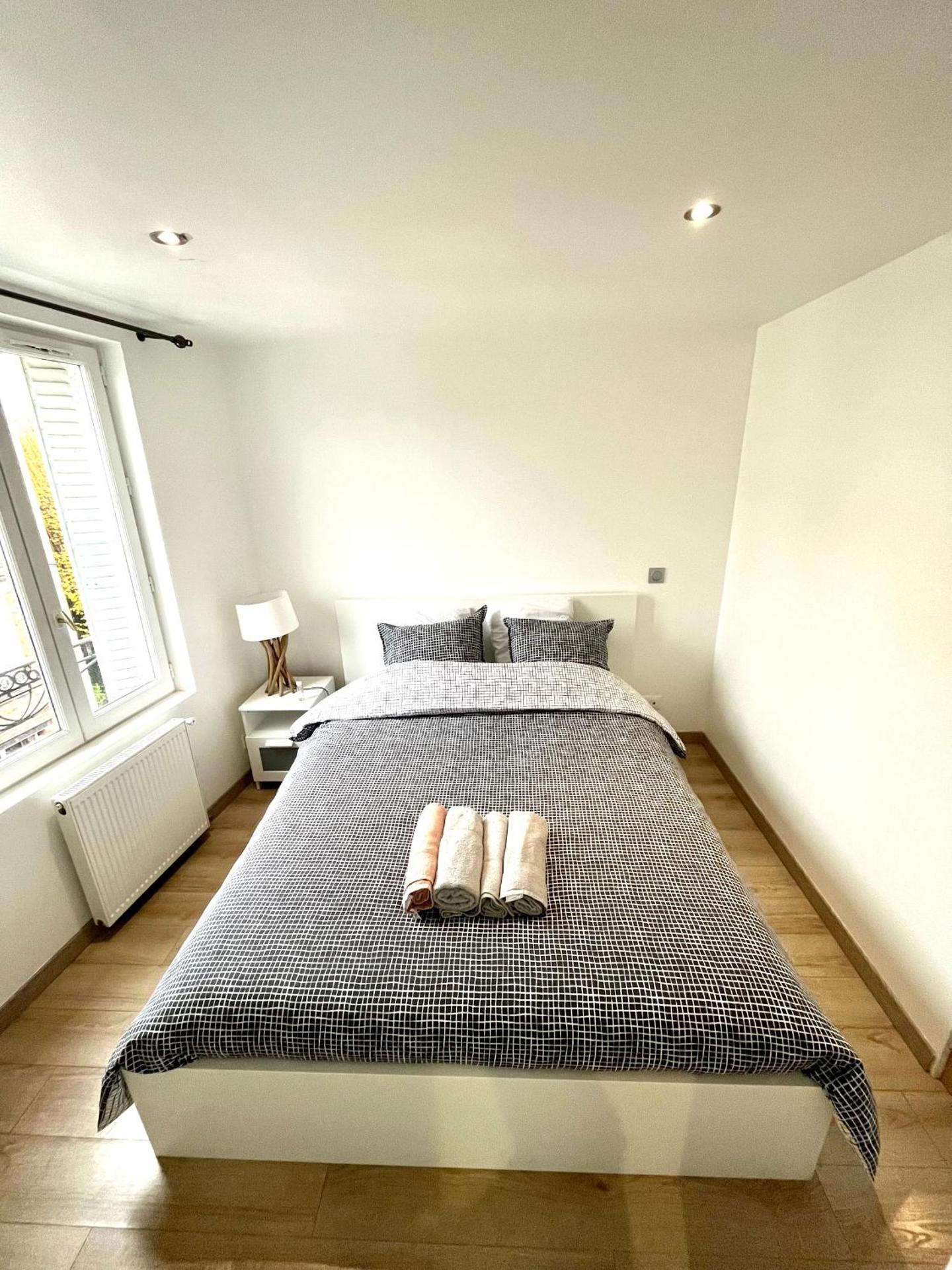 Appart 4 personnes proche PARIS Tour Eiffel