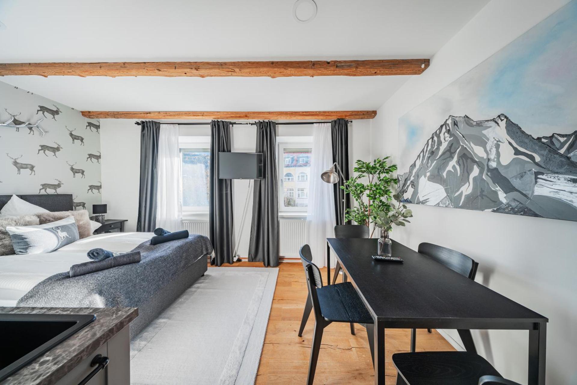 Innsbruck City Chalet