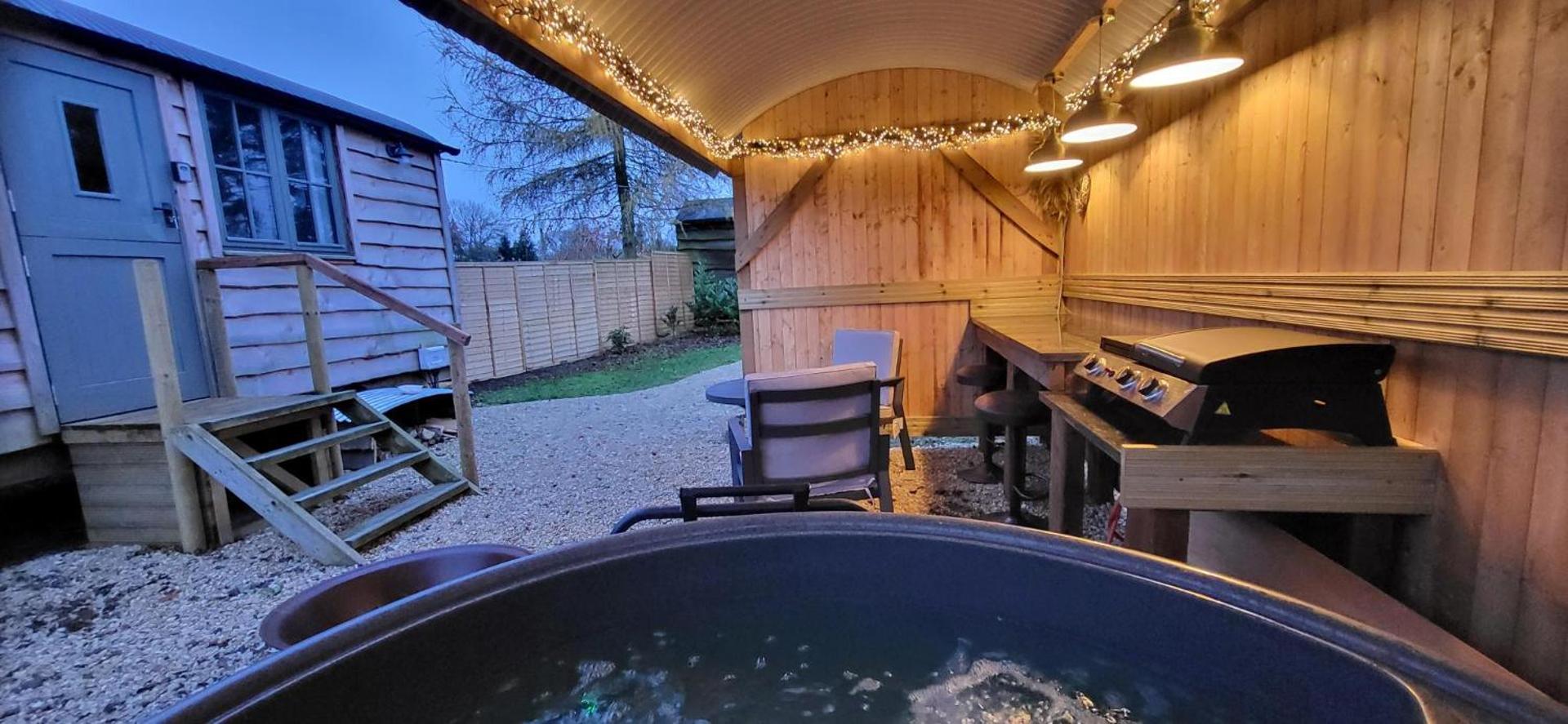 Forton House Shepherd's Huts