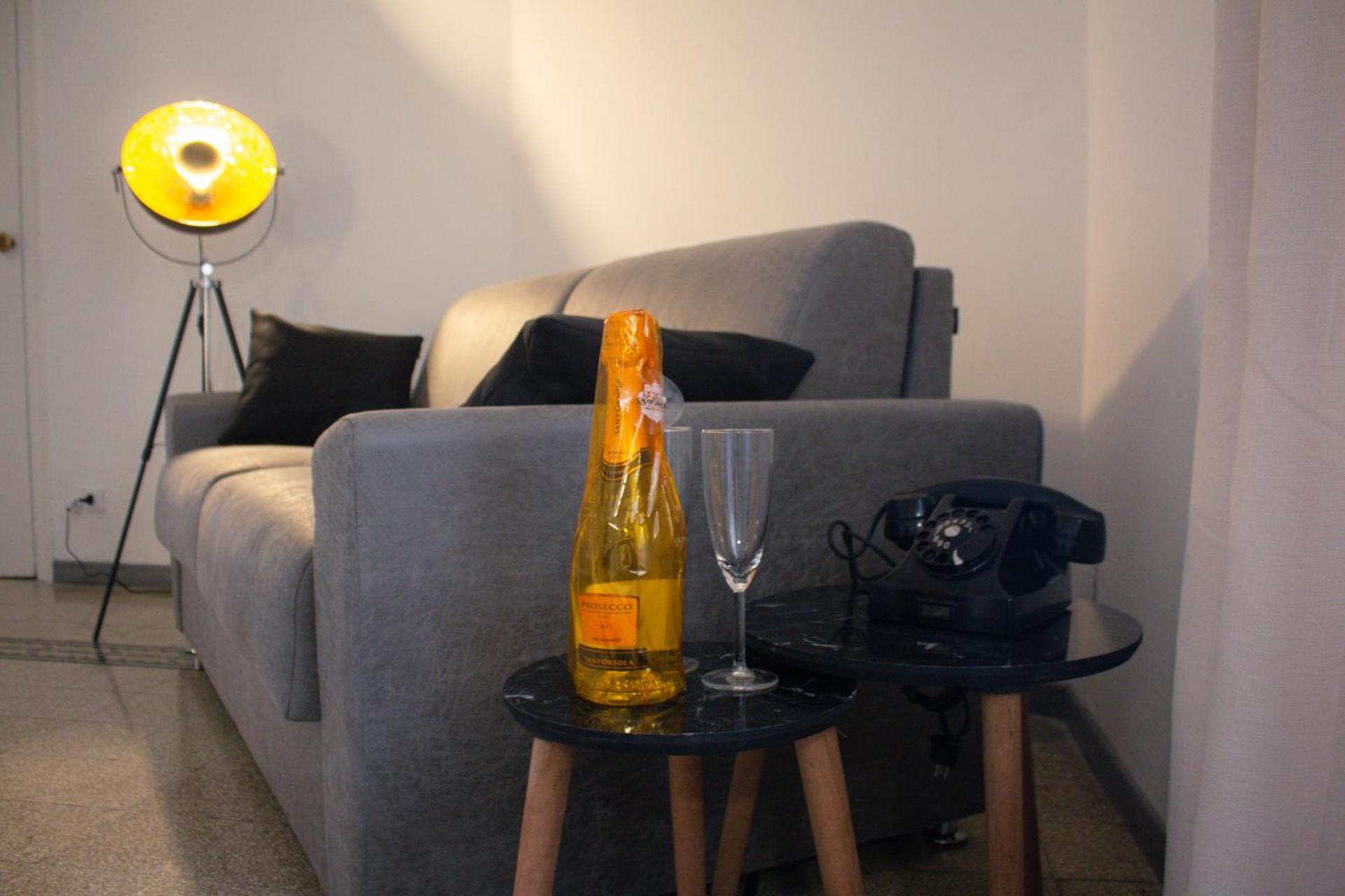 Communal lounge/ TV room