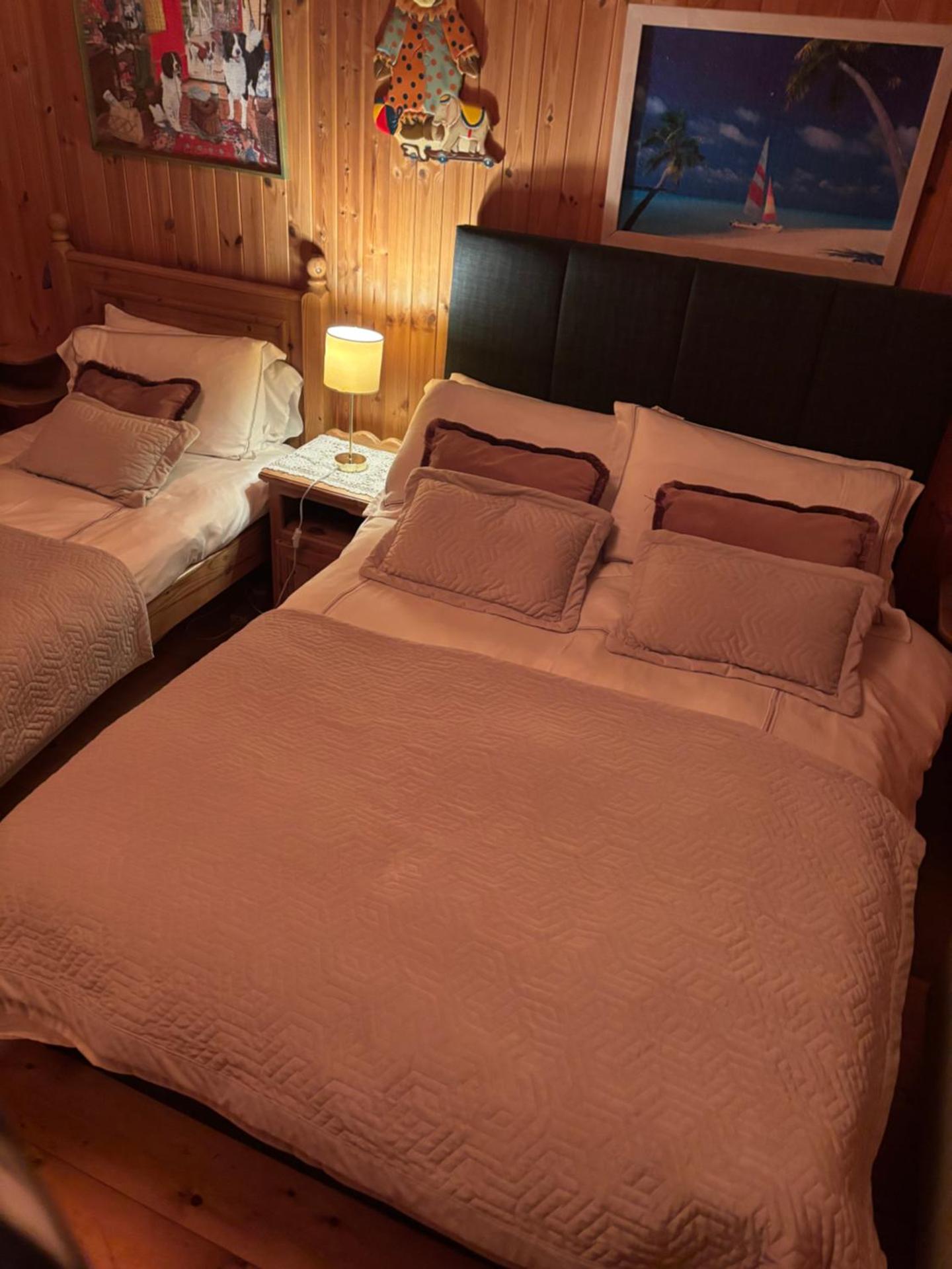 Cosy Countryside Log Cabin