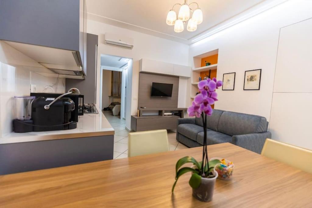 Atene Bilocale in affitto breve