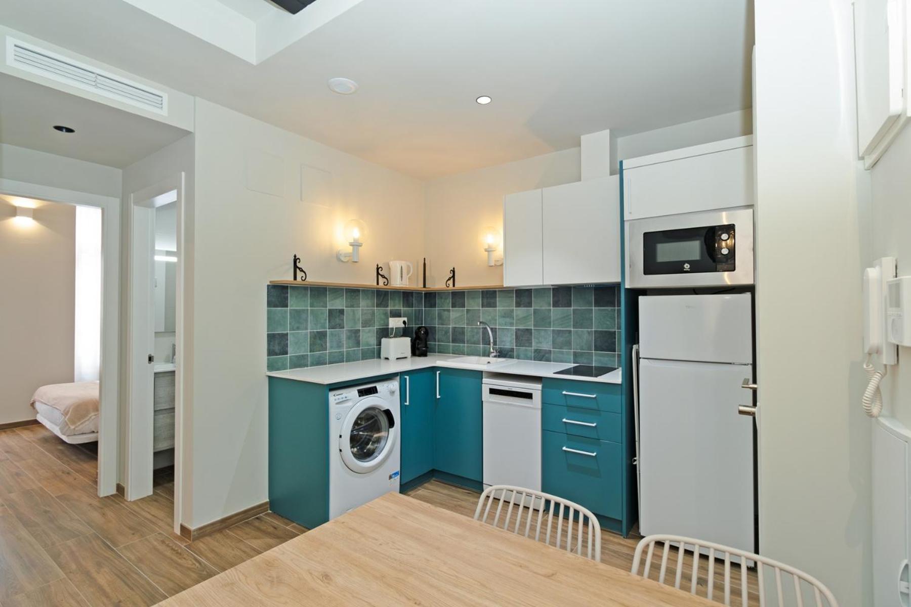 Kitchen or kitchenette