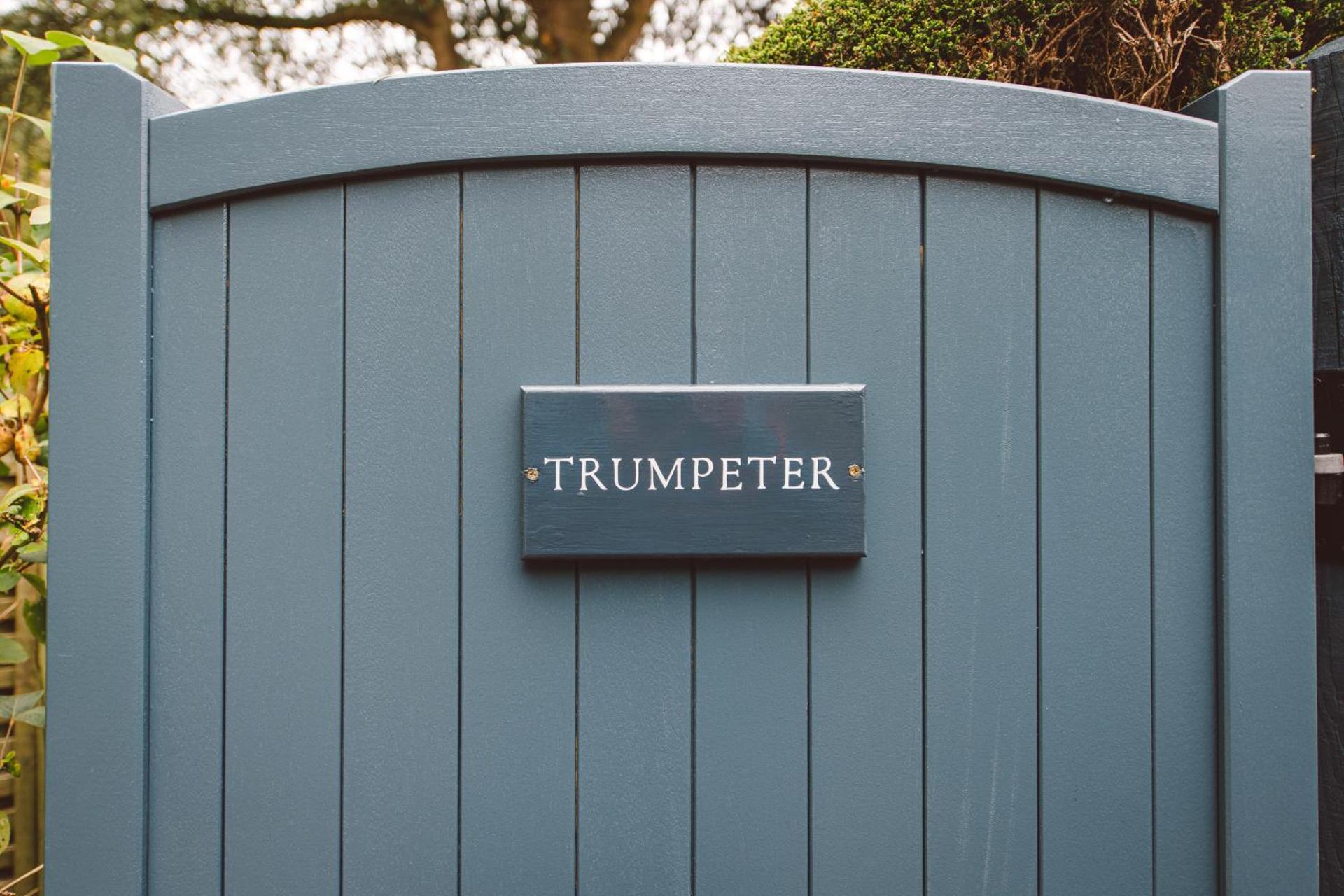 Trumpeter Cottage