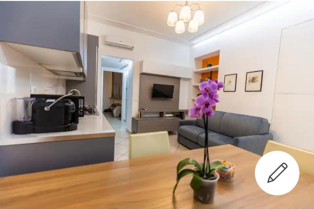 Atene Bilocale in affitto breve