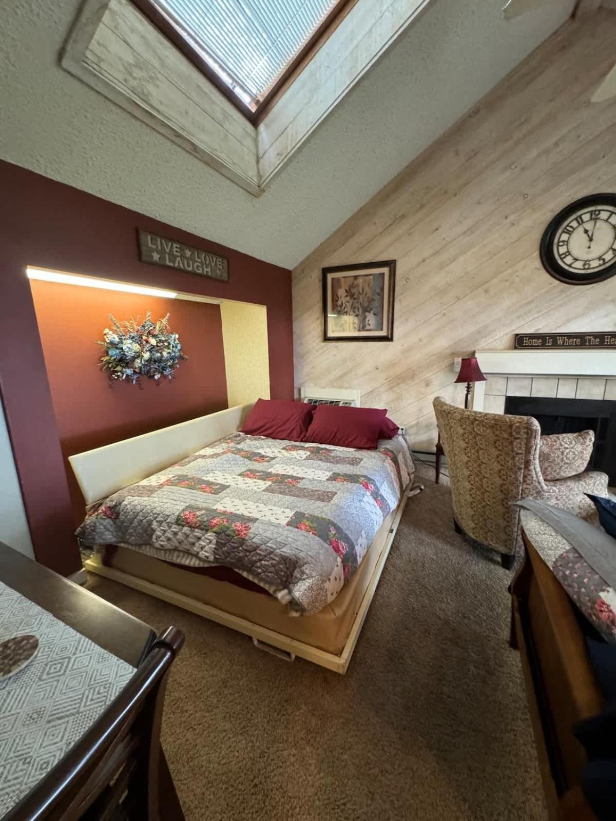 Condo,Full Kitchen, ShantyCreek, Beach Club, Private Pool