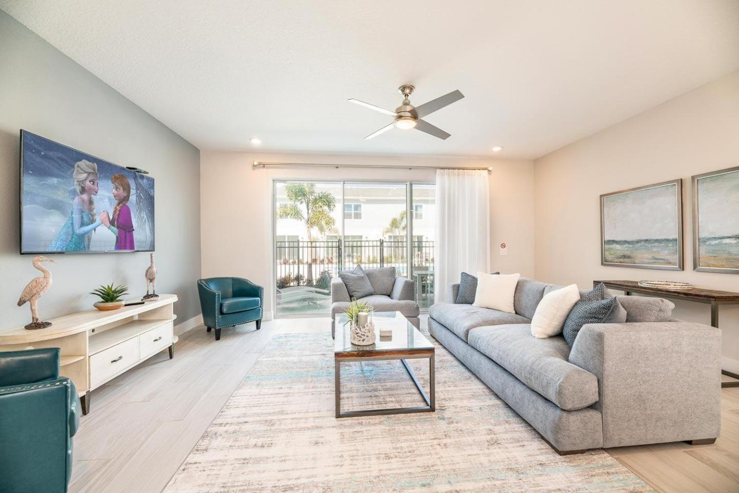 ET013 - Coastal Townhouse with Themed Bedroom at Reunion