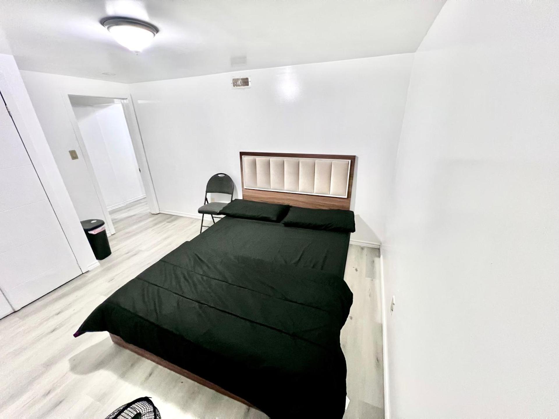 Private Room Near Airport D7