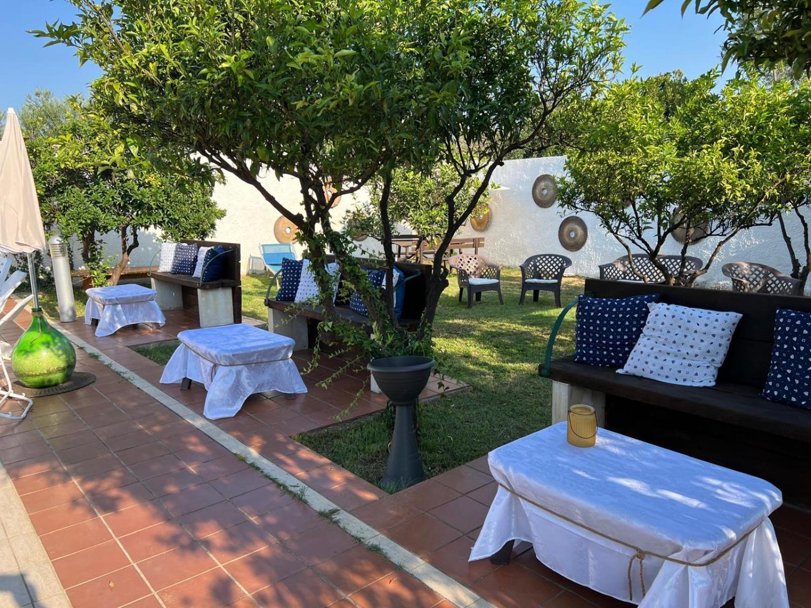 Casal Mastro appartamenti e camere con piscina