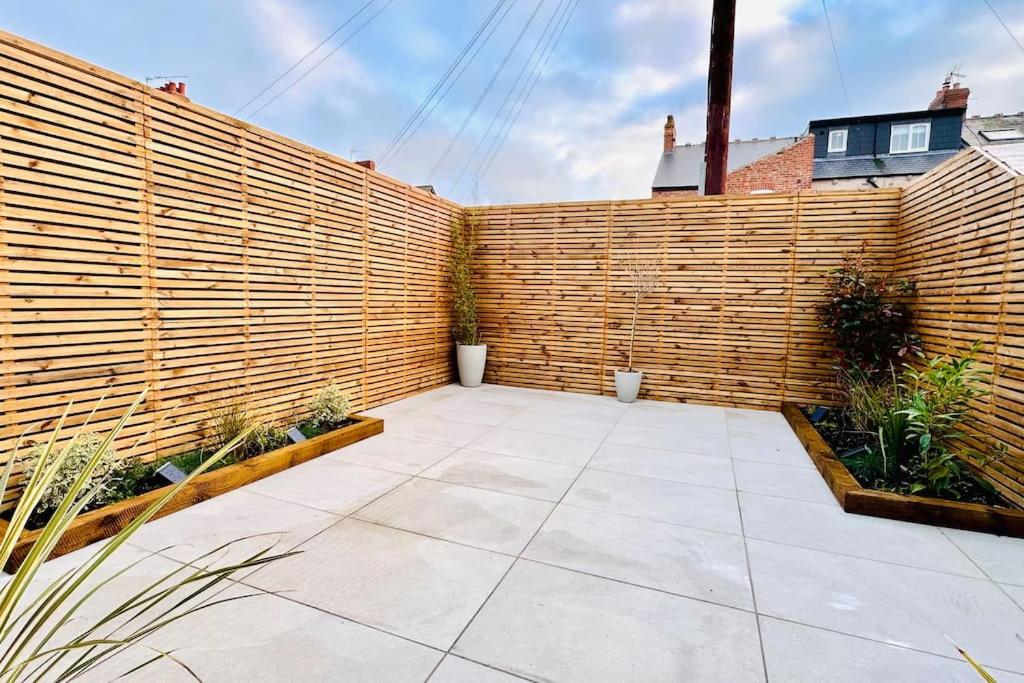 Windsor Coastal Retreat Whitley Bay Sleeps 9