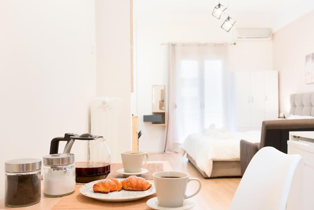 Beautiful central apartment next to the Metro