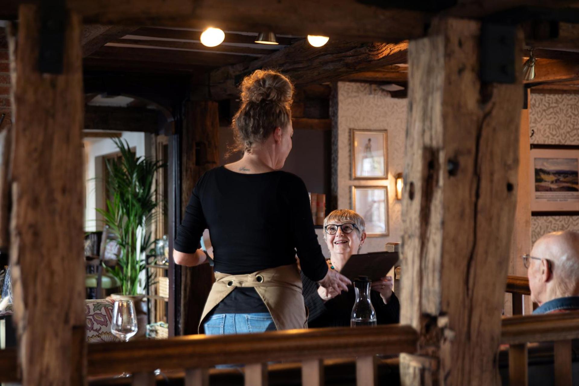 Restaurant/places to eat