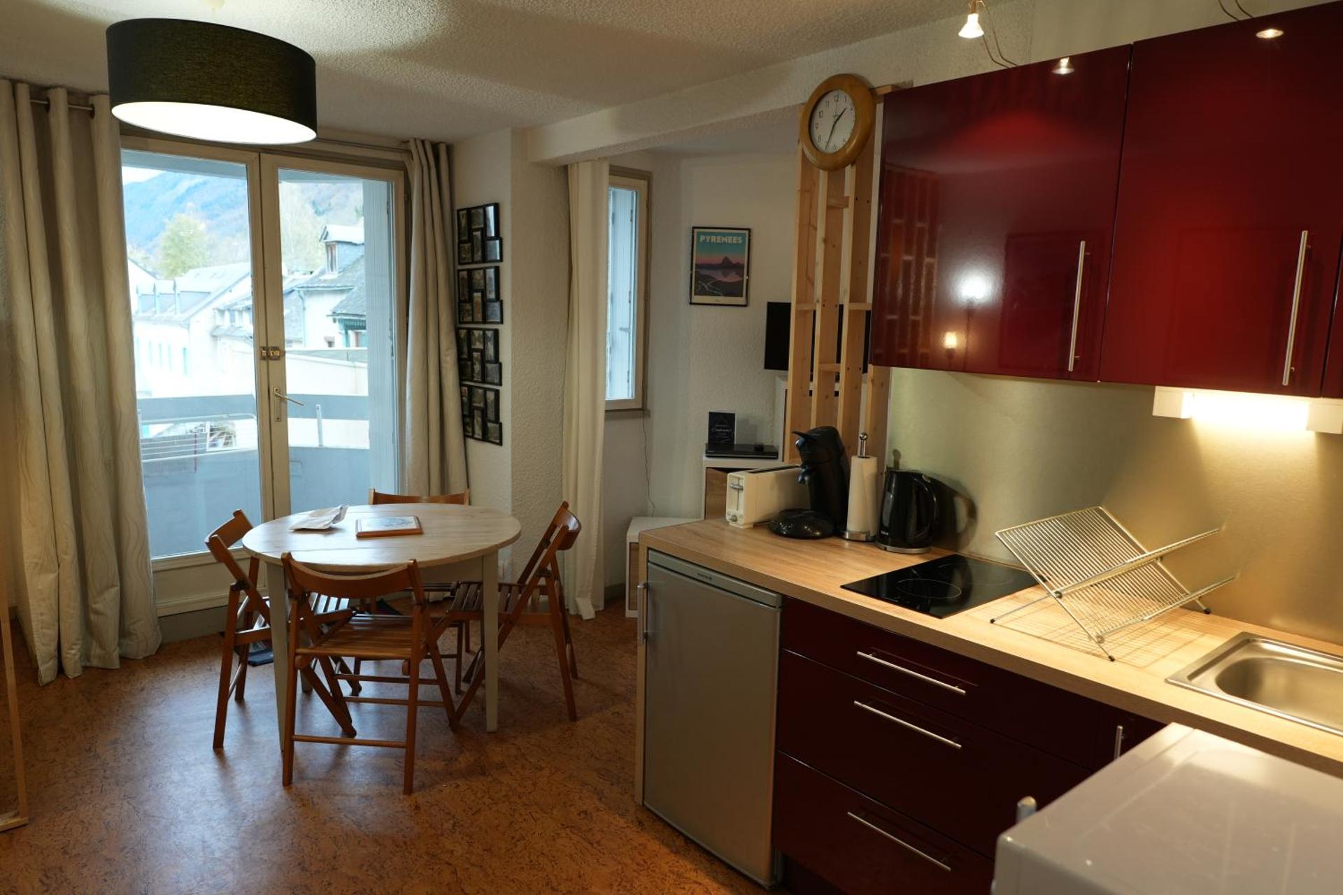 appartement 4 personnes, ascenseur, balcon, 100 m du télécabine