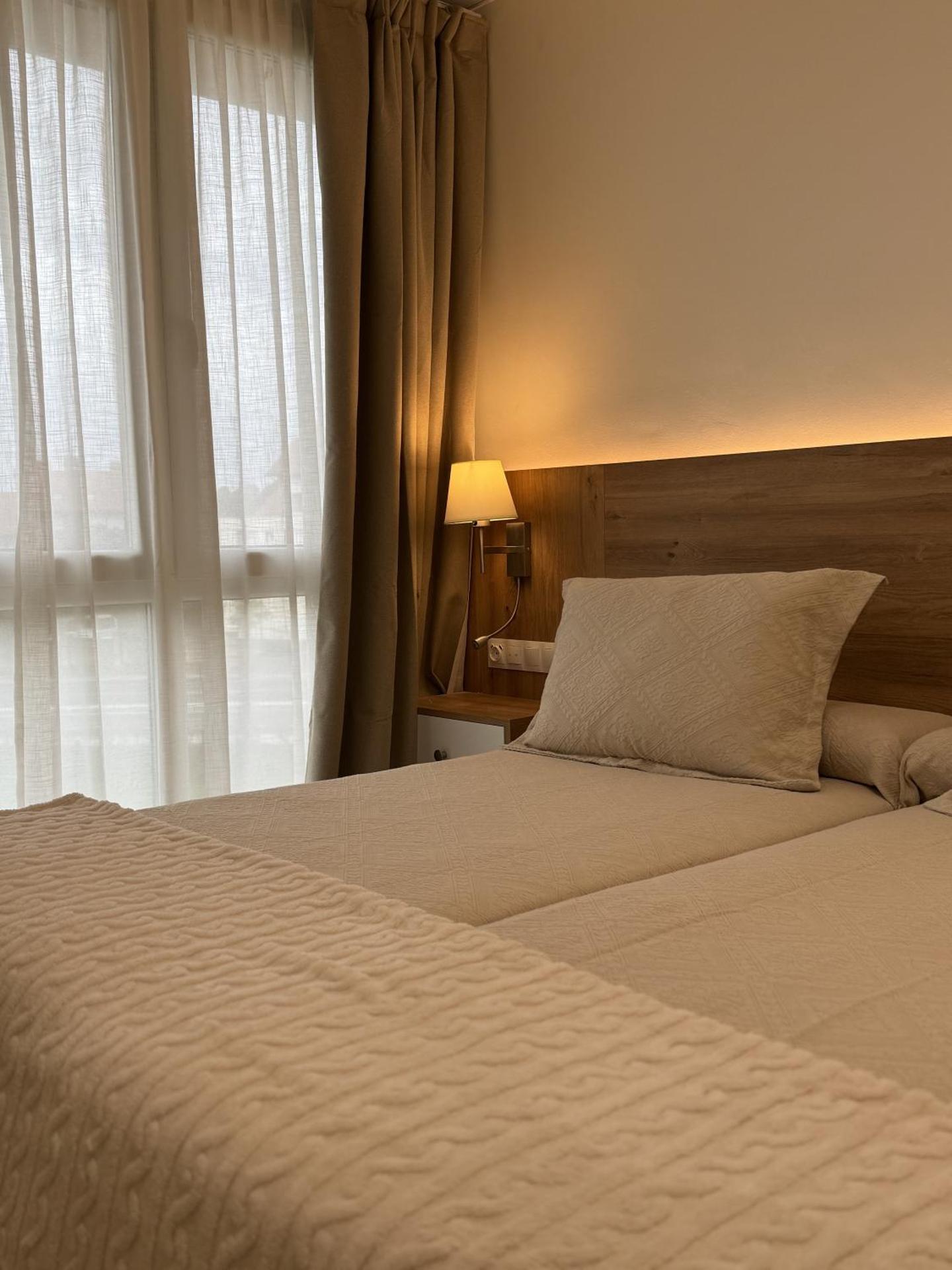 Apartamentos Villa Alemar Playa De Somo