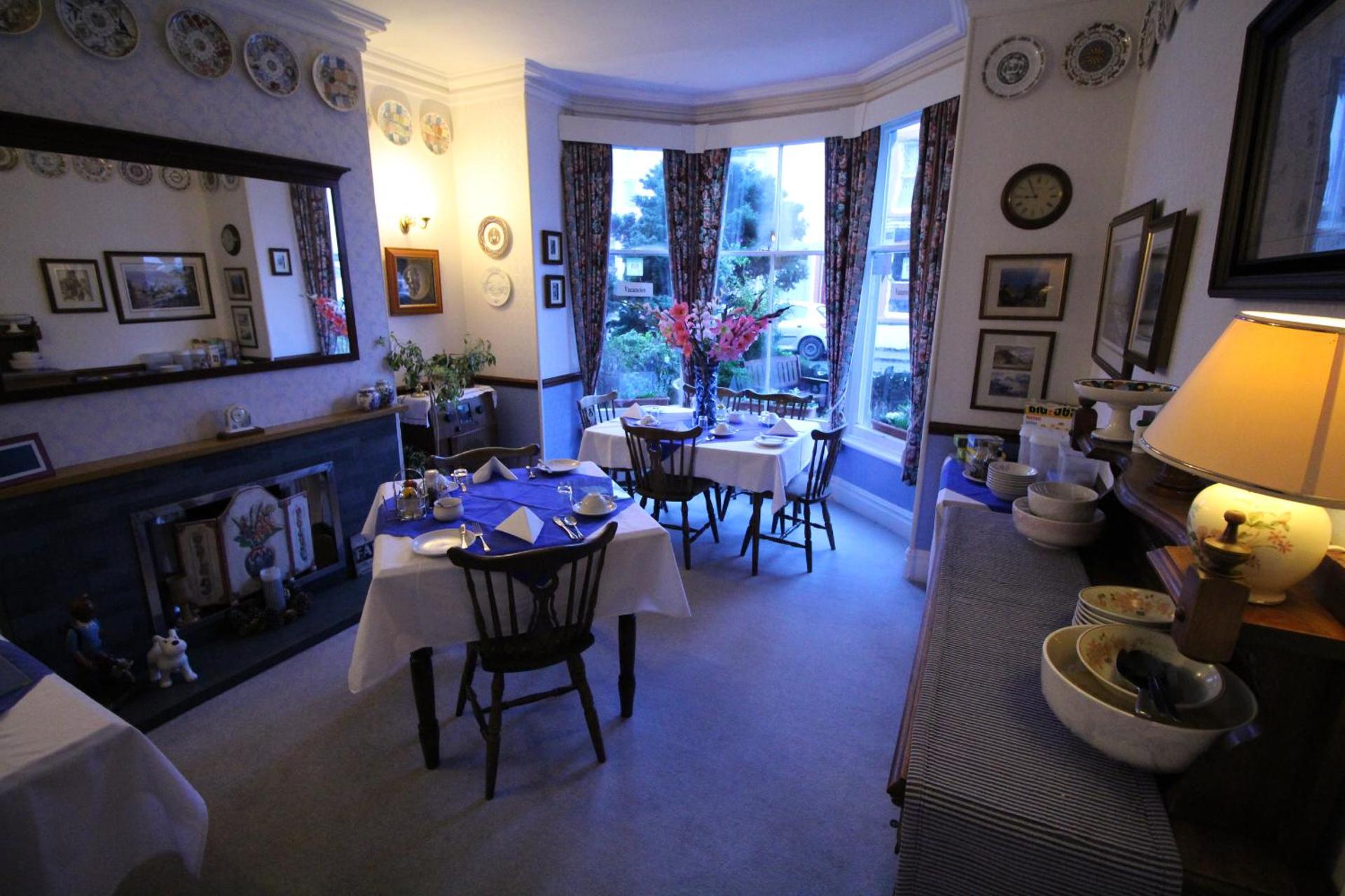 Restaurant/places to eat