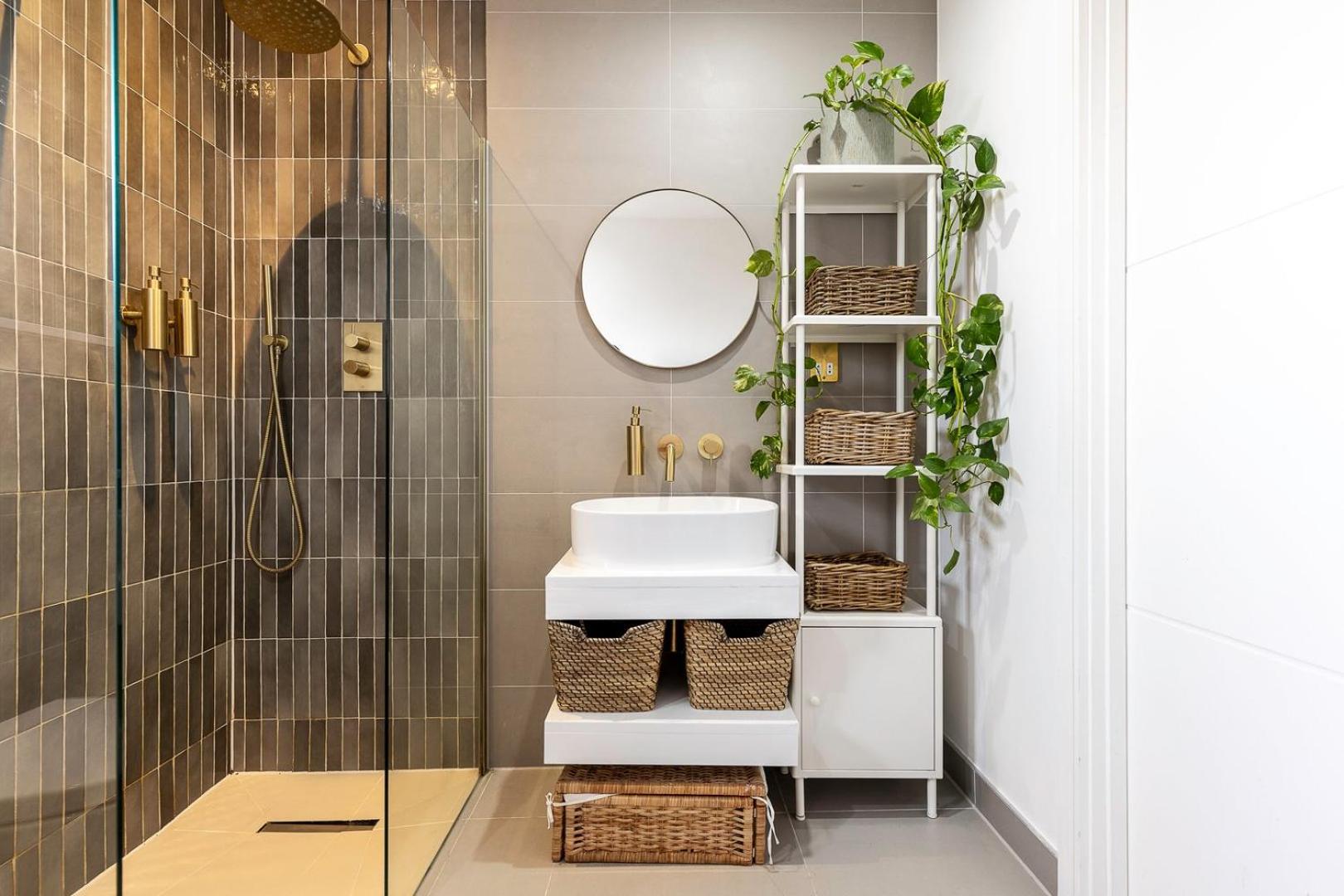 City View Spacious 2 bedroom Penthouse