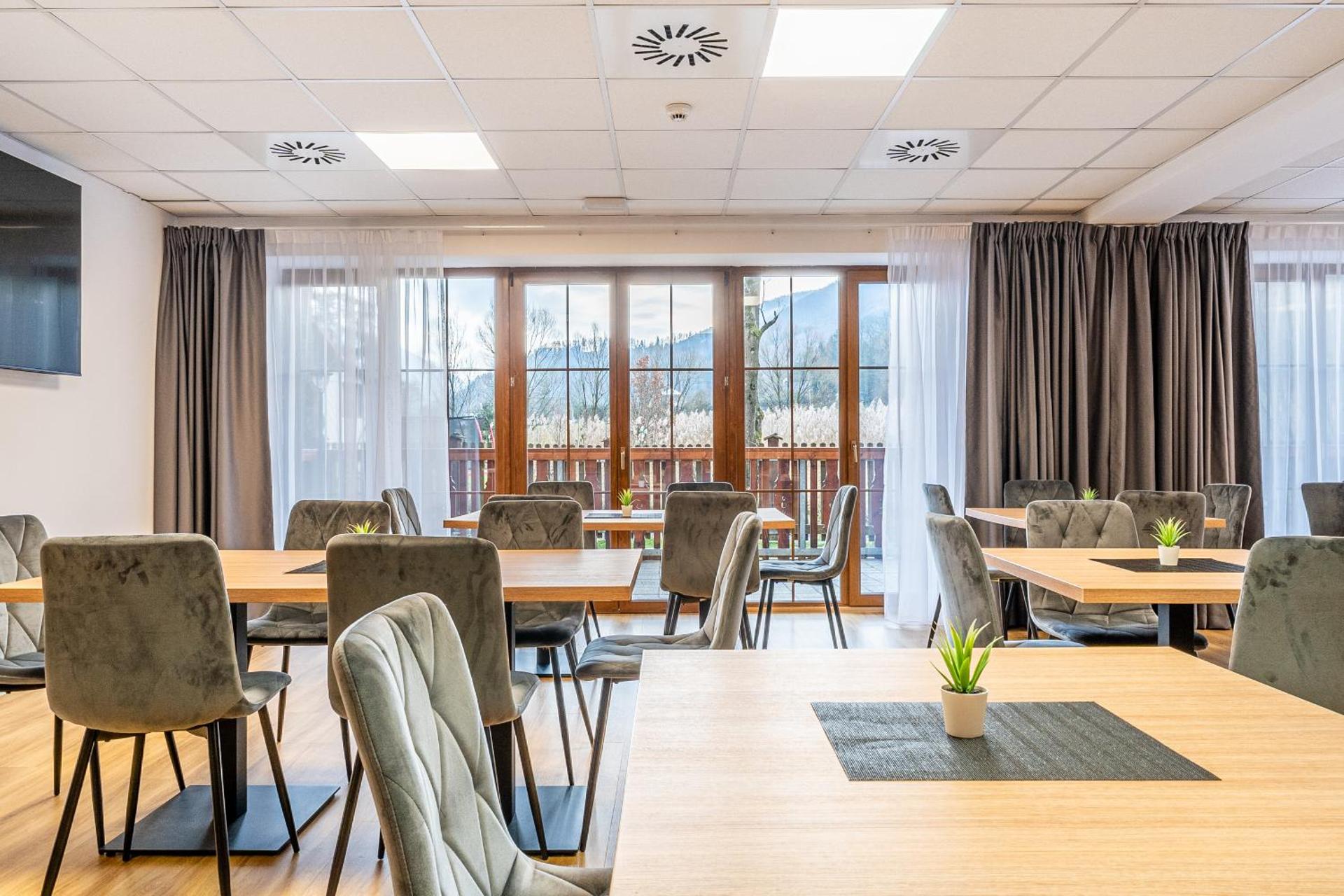 Banquet/Function facilities