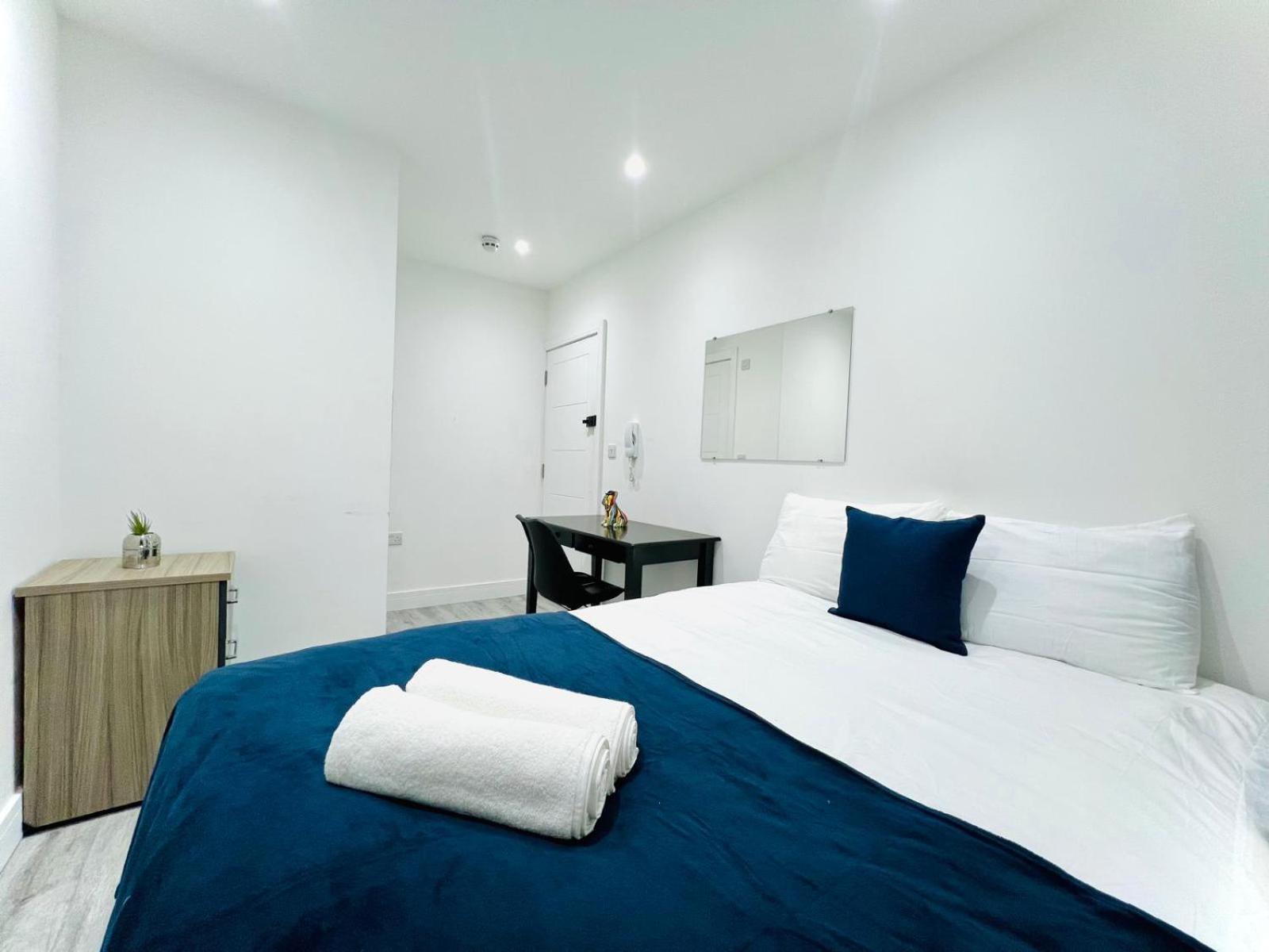 Central London Flats, perfect location to visit London!