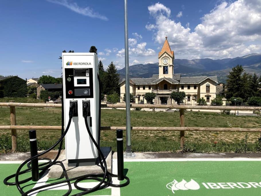 Cal Barné, acogedor alojamiento con jardín en Das