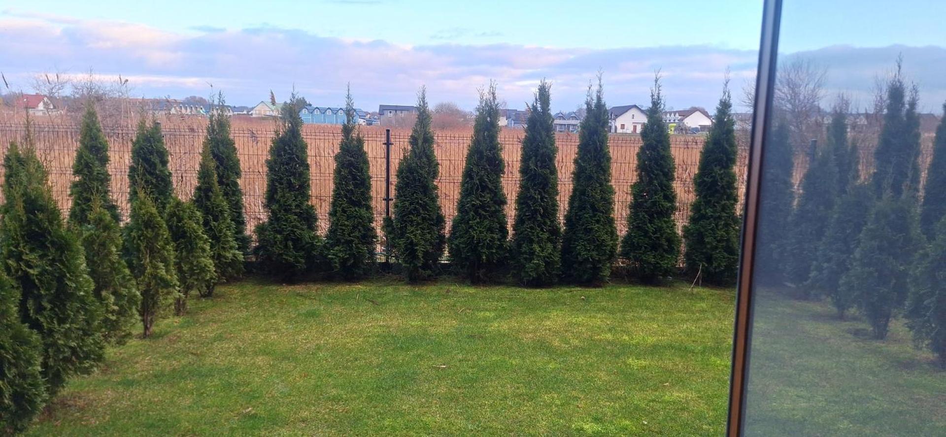 MB Apartments z Basenem i Ogrodem