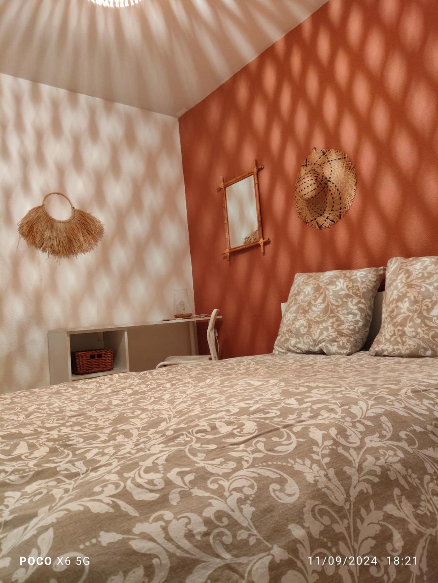 Maison Médicis - T5 Spacieuse et Calme en Ville - Emplacement Idéal