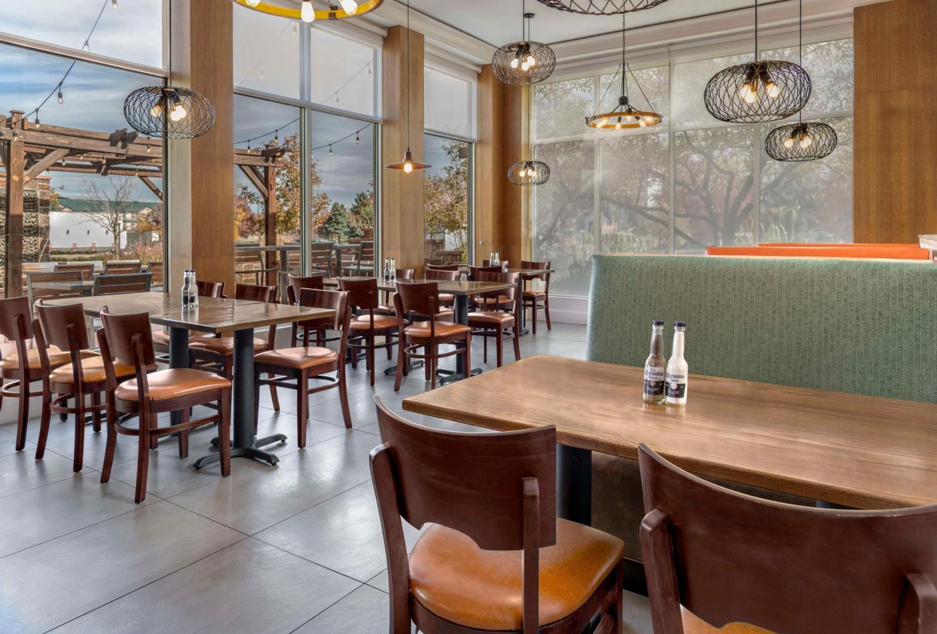 Restaurant/places to eat