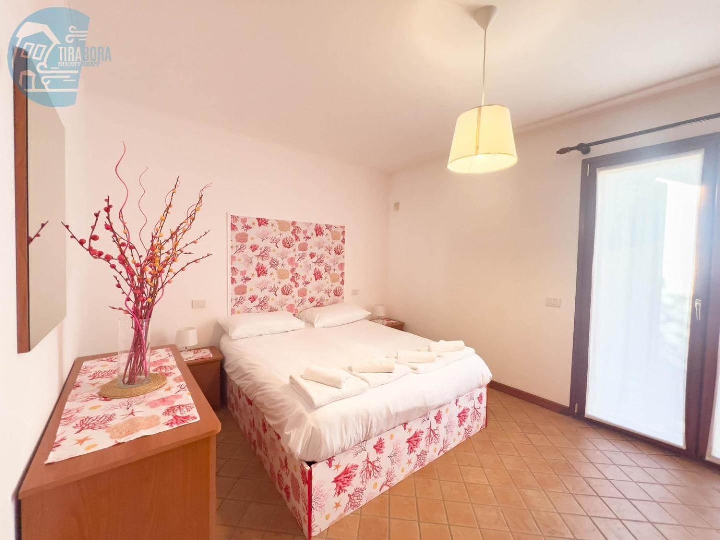 Porto San Rocco 14 Tirabora Short Rent