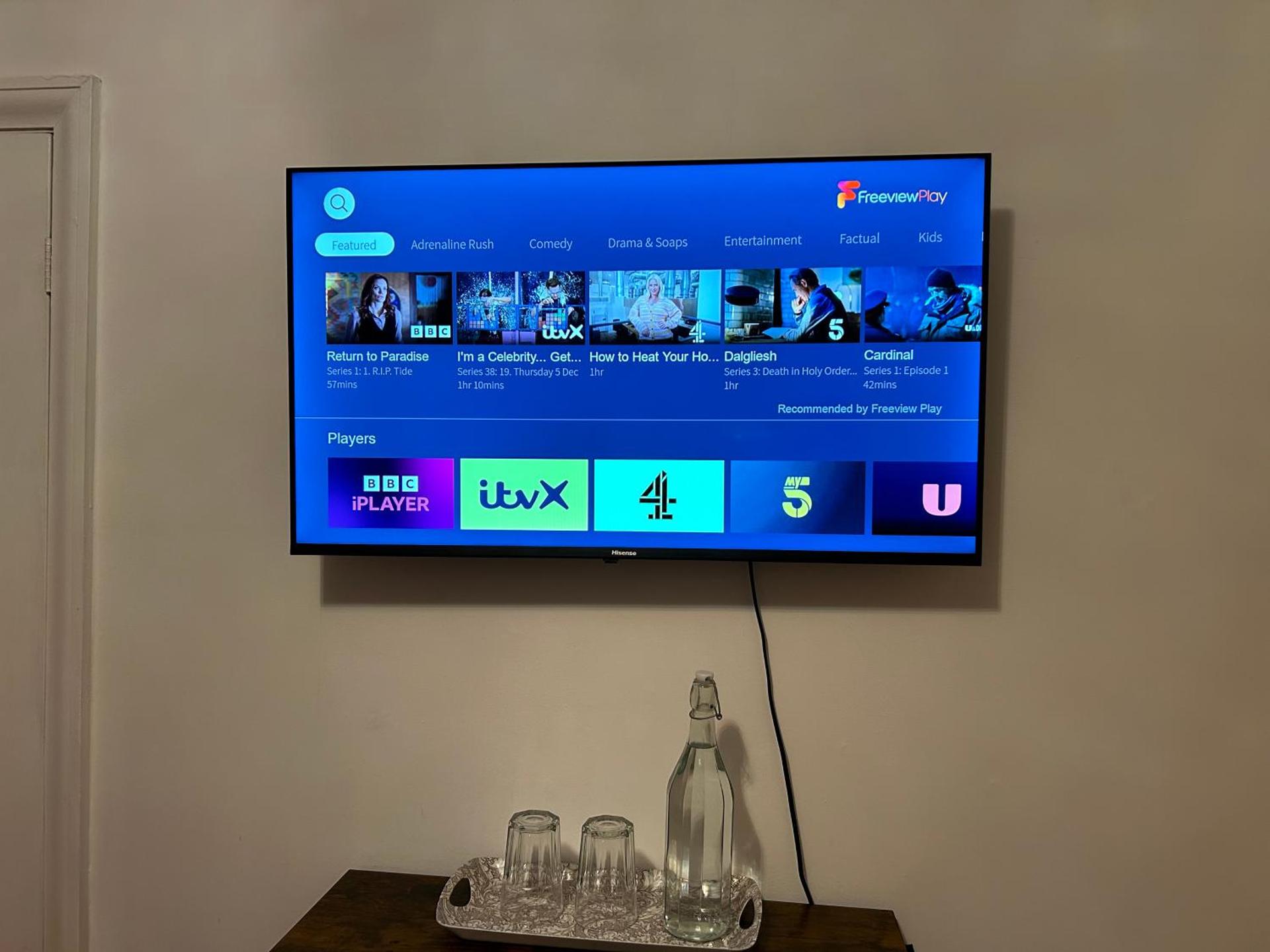 The Lily Pad near Poole Dorset Self contained private entrance and free parking