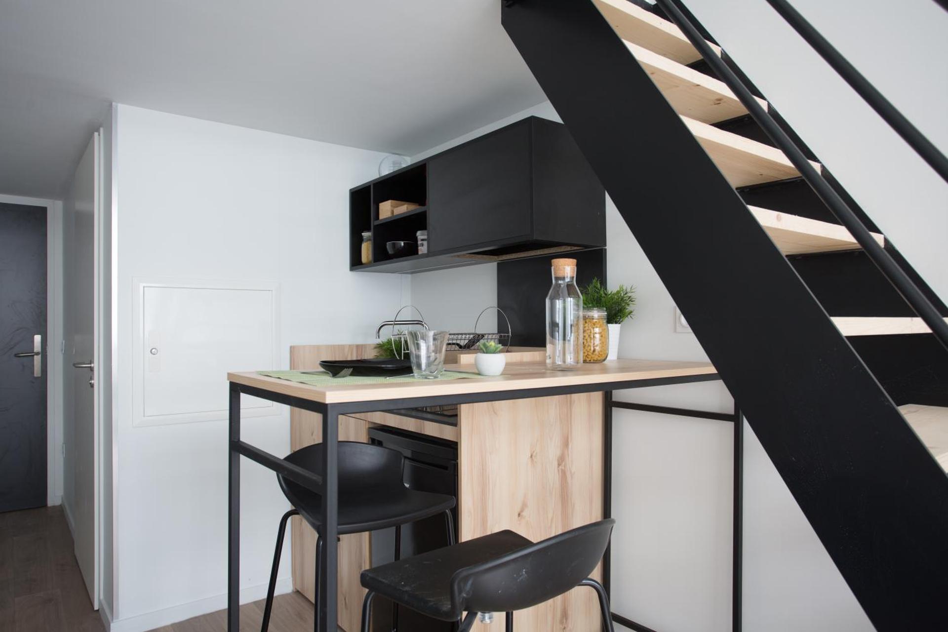 Kitchen or kitchenette