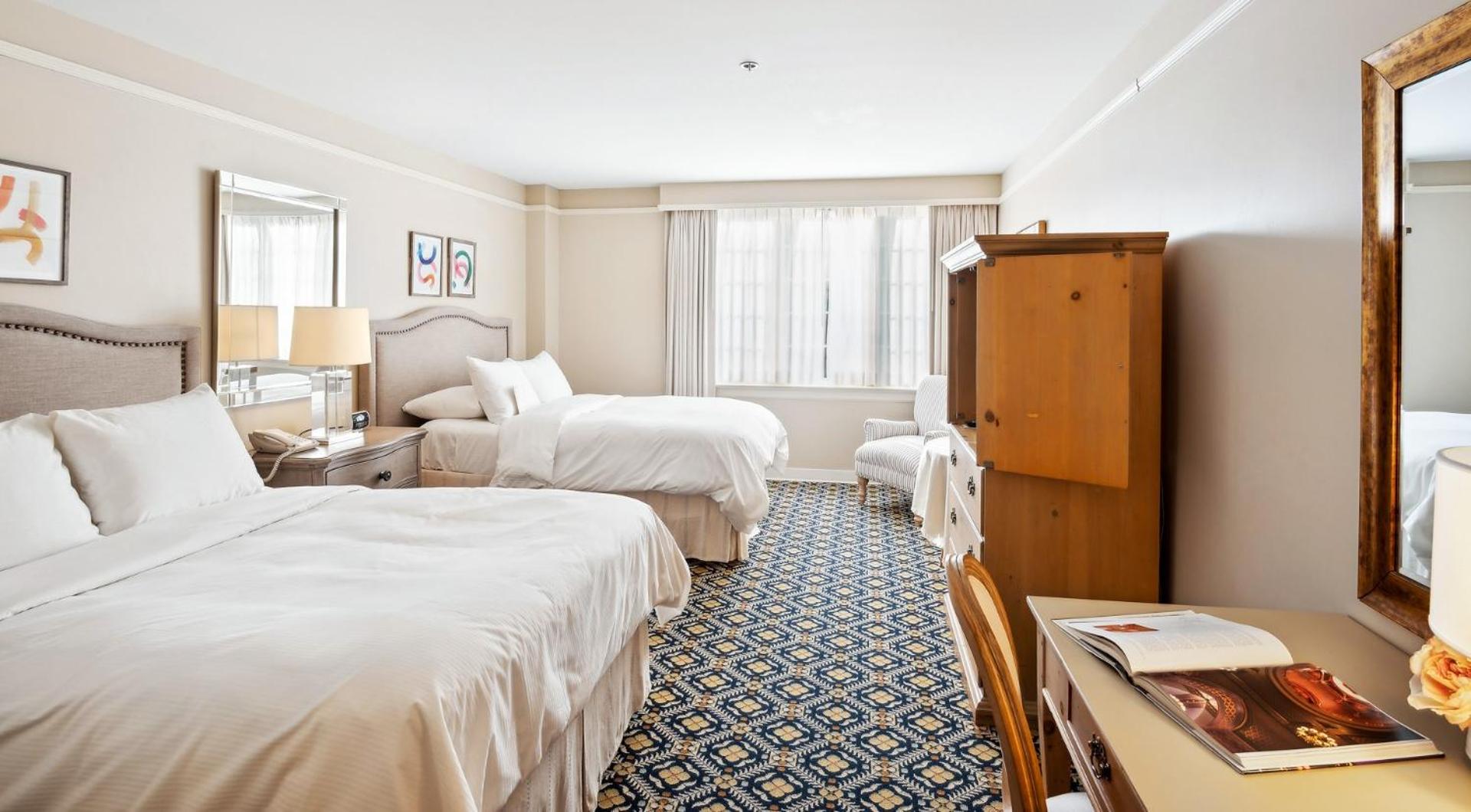 Deluxe Room with Two Double Beds