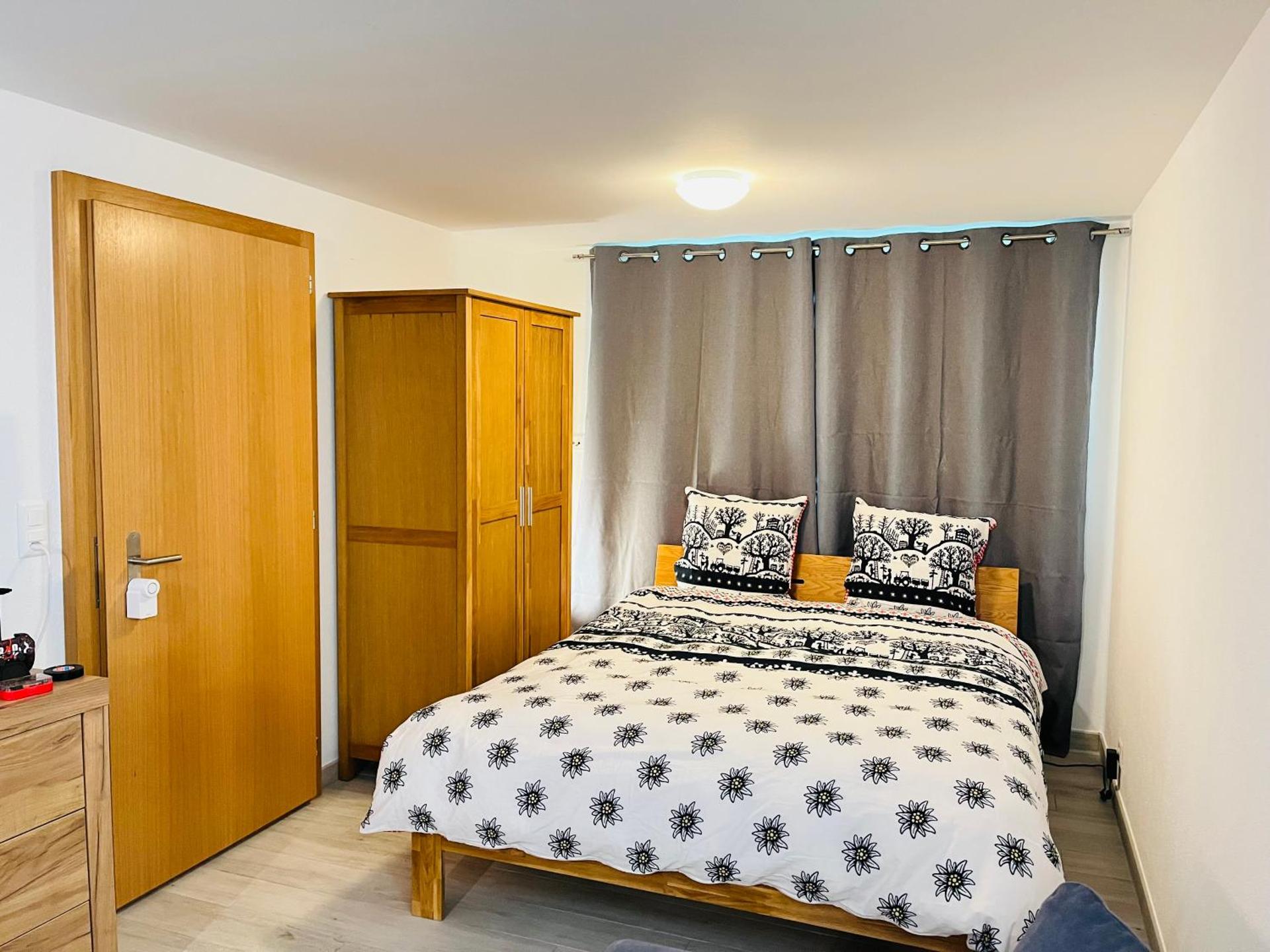 Tarbey - Studio au départ du télécabine Torrent