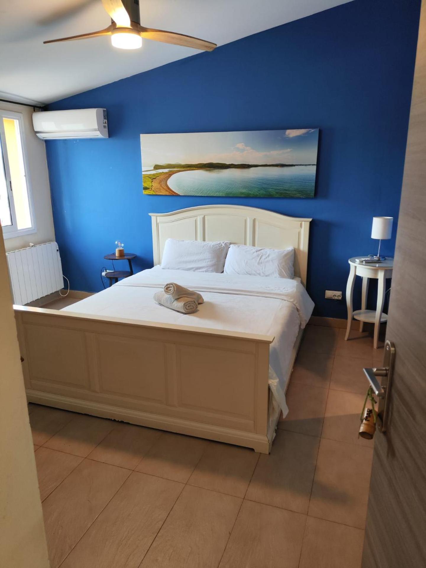 Deluxe Double Room with Shower