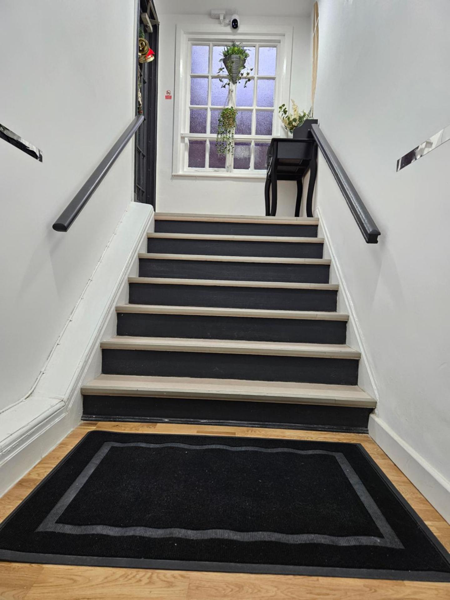 Central Chambers Suites - Suite 4