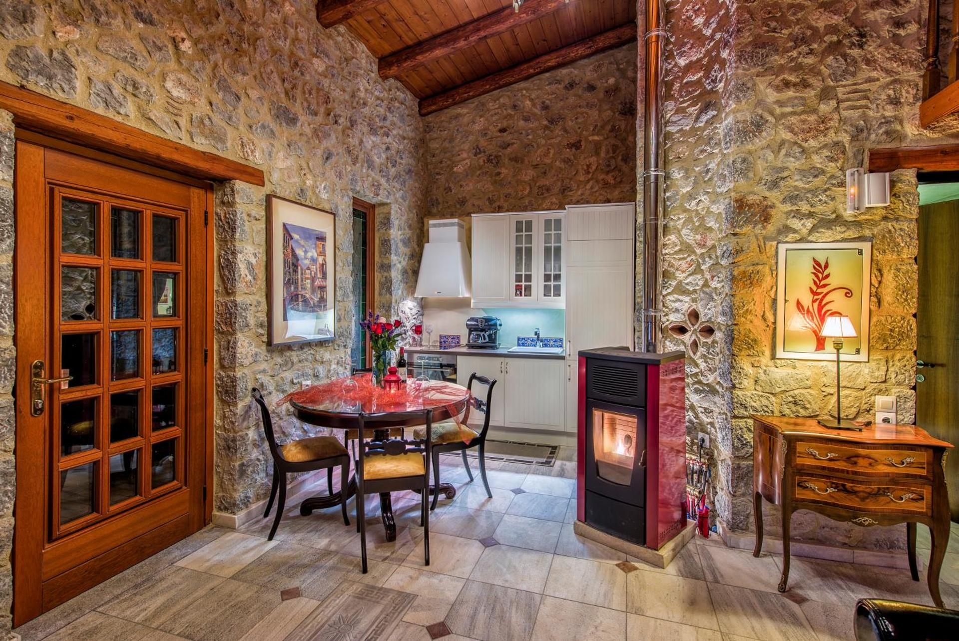 Superior Deluxe Chalet "Daphne"