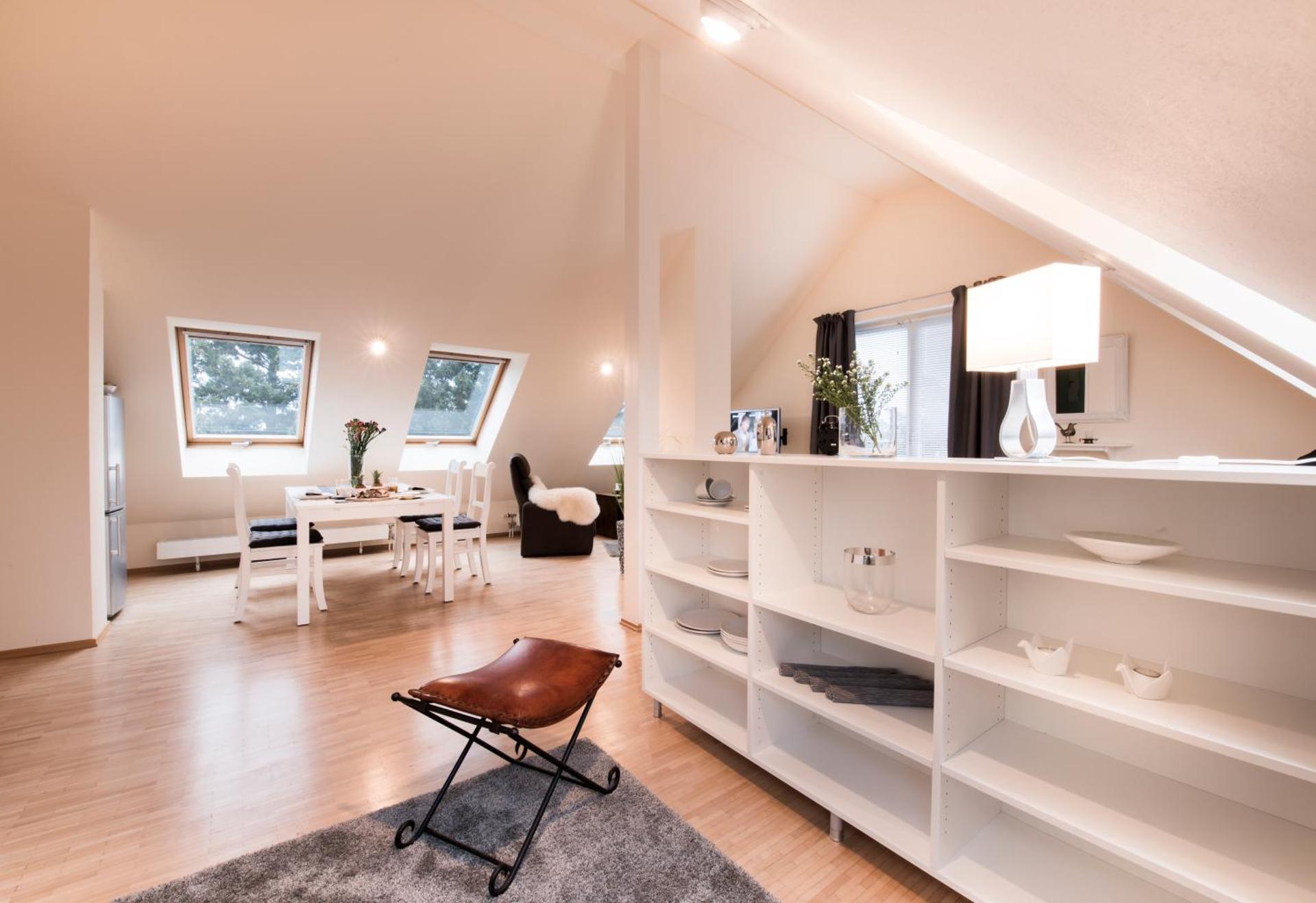 Photo of the whole room