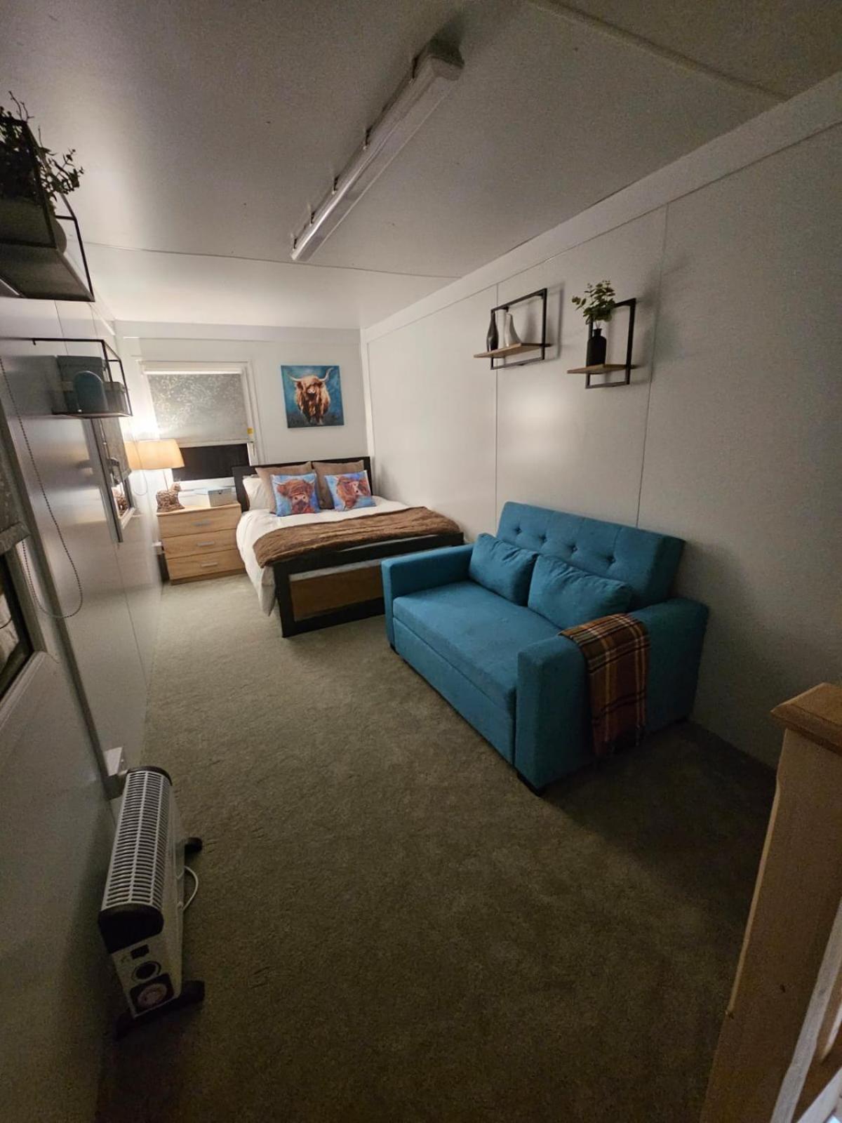 Moun Bolton Cabin 'Chester'