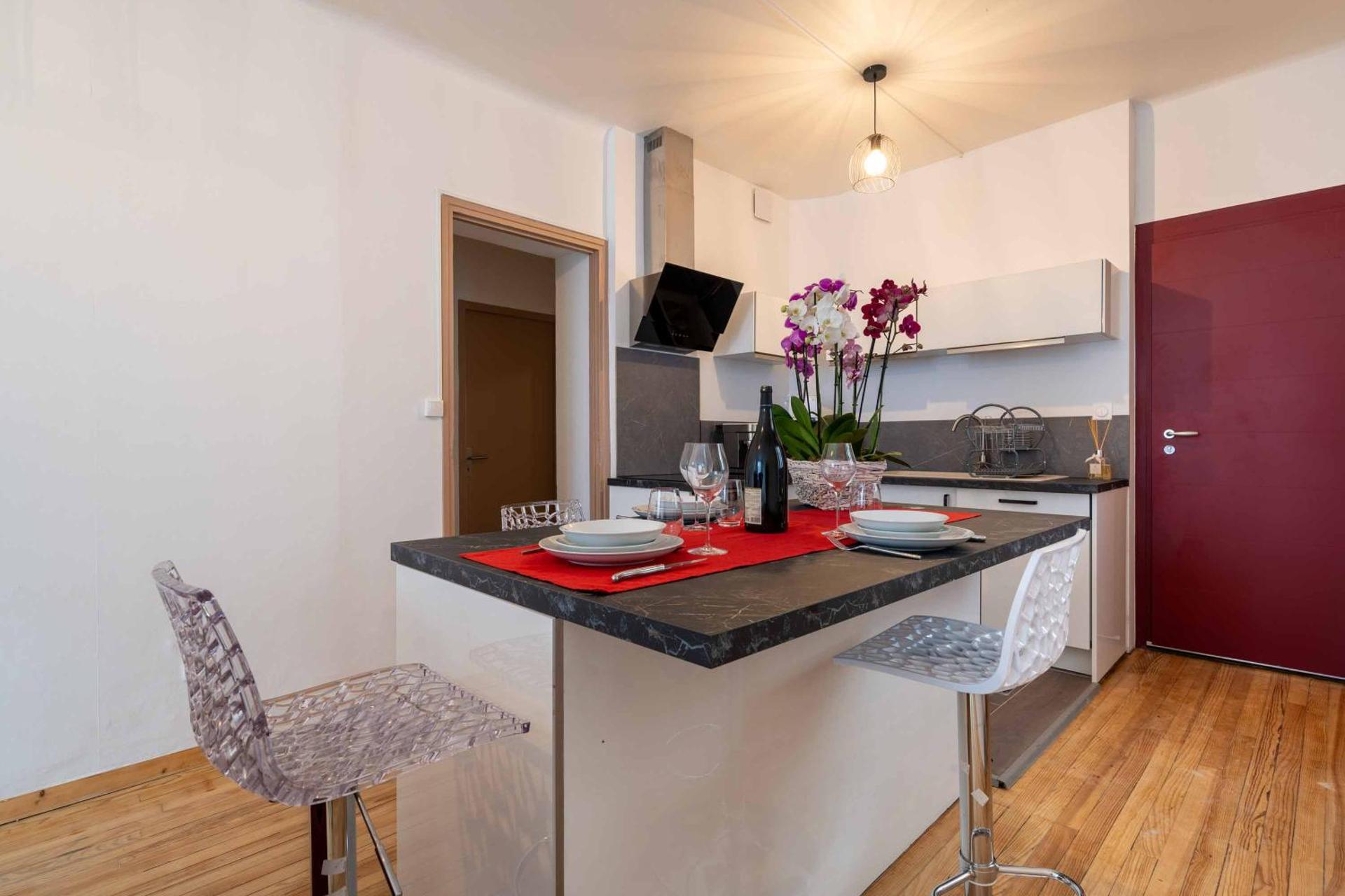 Kitchen or kitchenette