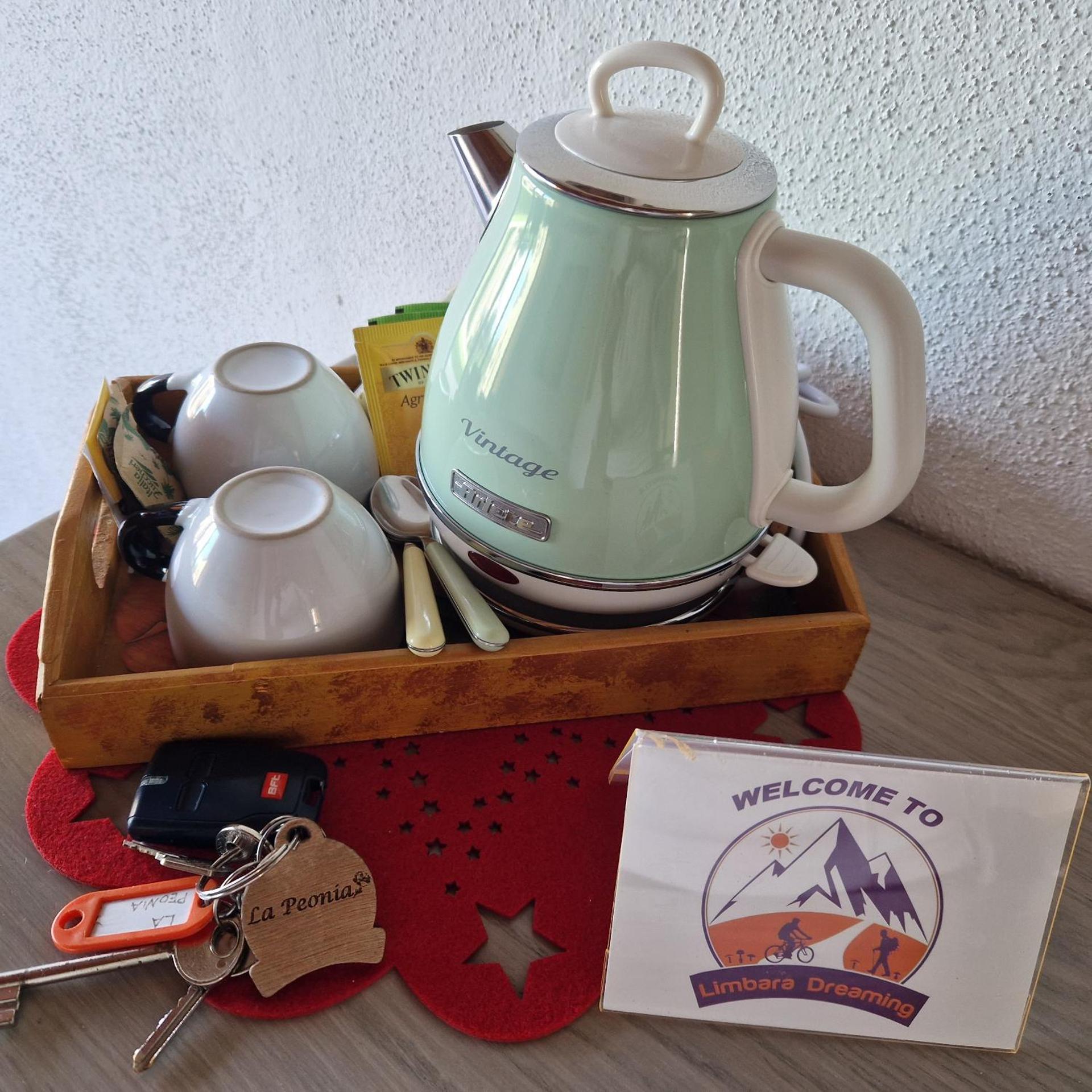 Coffee/tea facilities