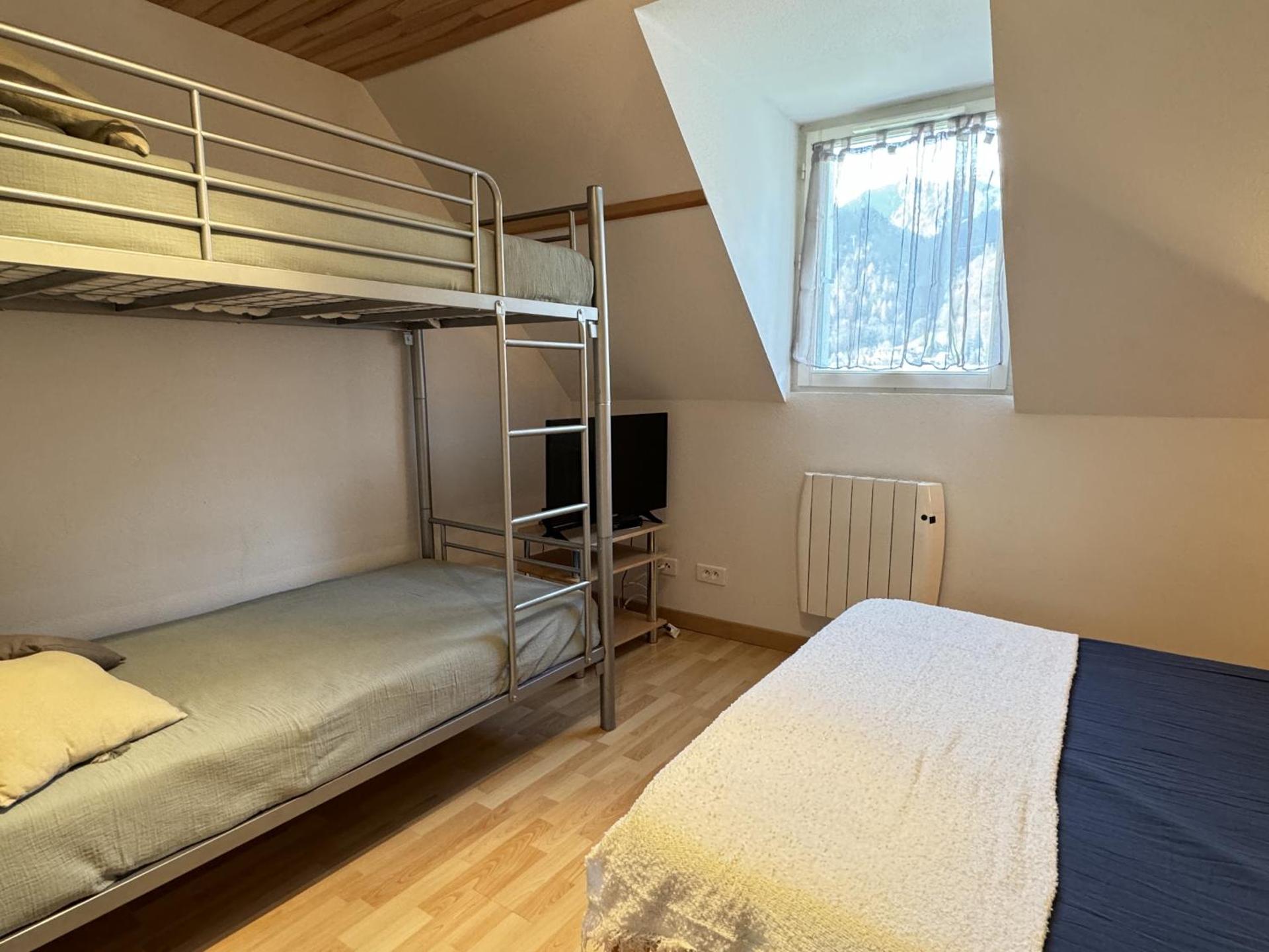 Appartement 2 chambres mezzanine 6P - Parking - balcon - vue