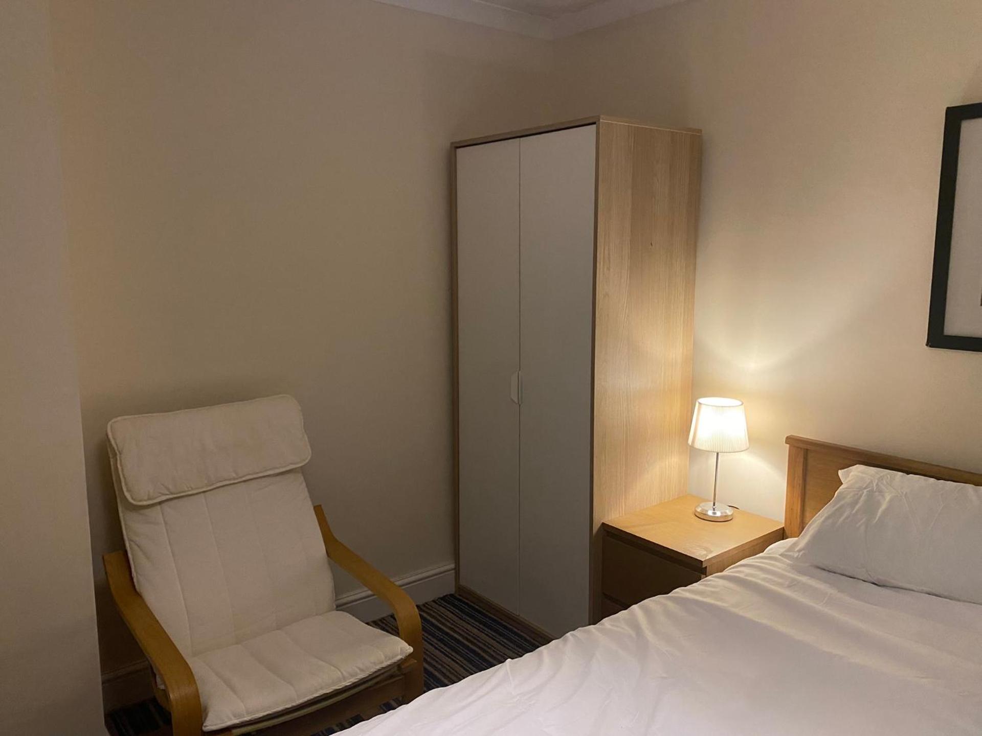 Cozy 3 Bedroom House, Greenwich, London