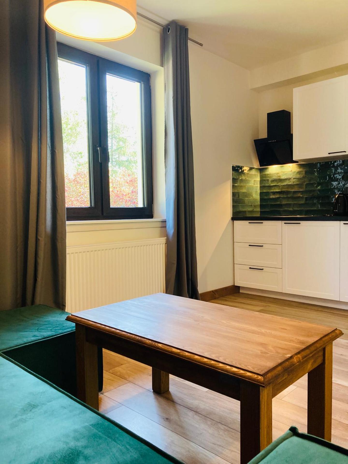 Modryna - Modrzewiowy Dom