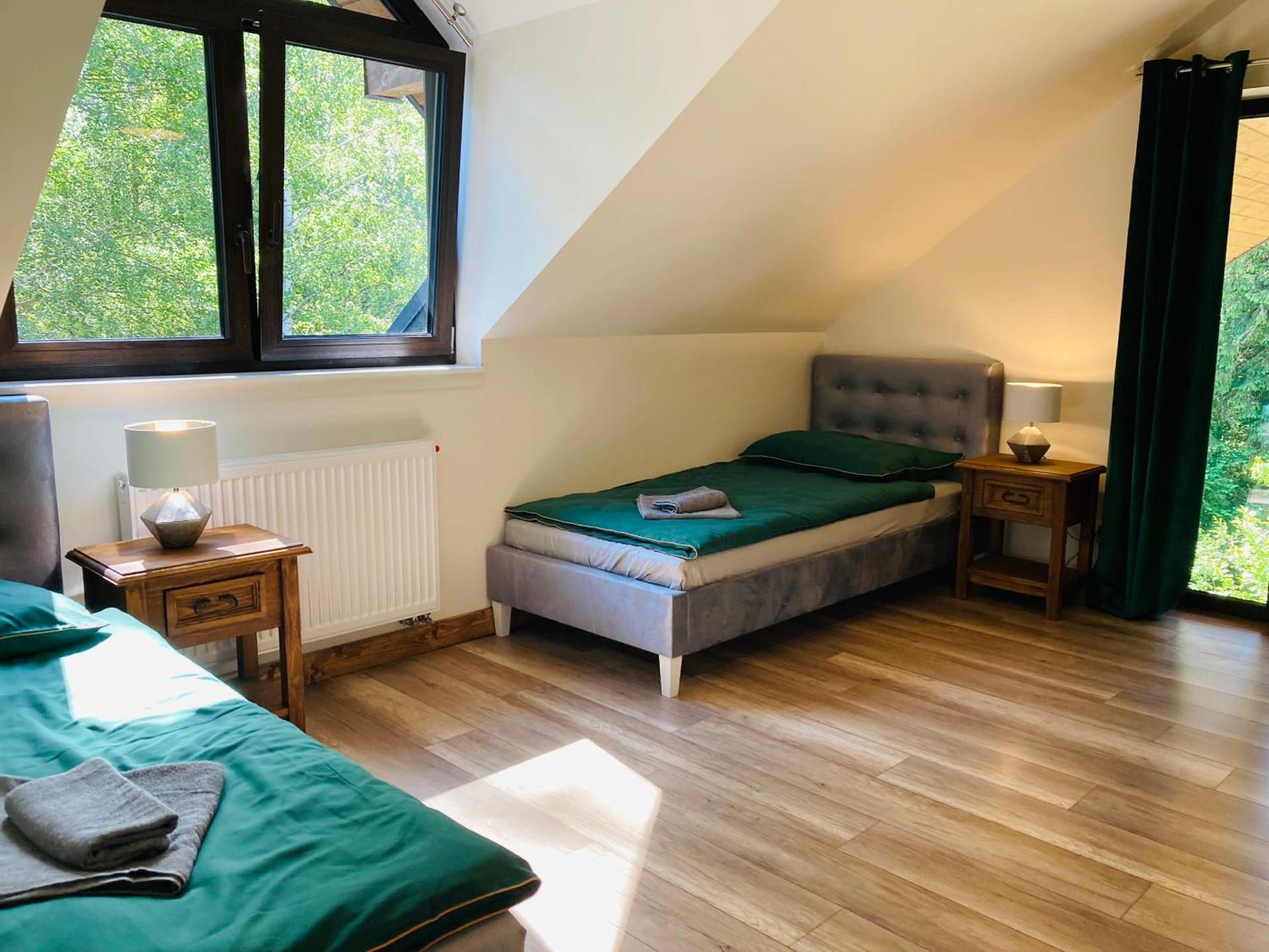 Modryna - Modrzewiowy Dom