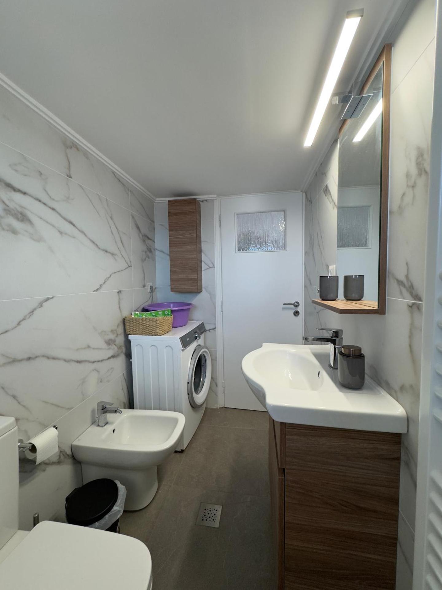 Thea - Arcadian View