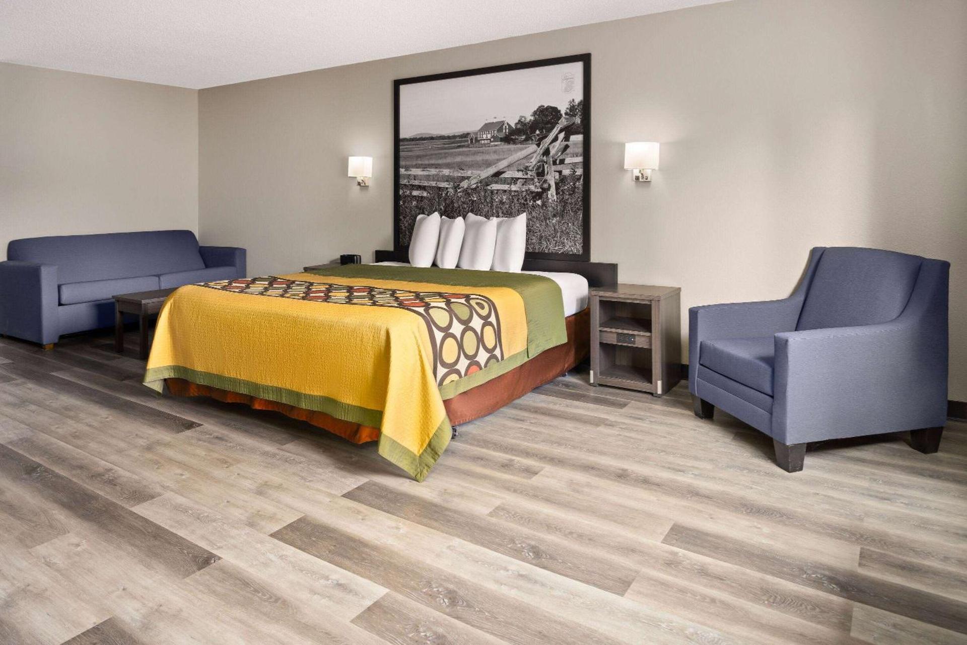 Photo of the whole room